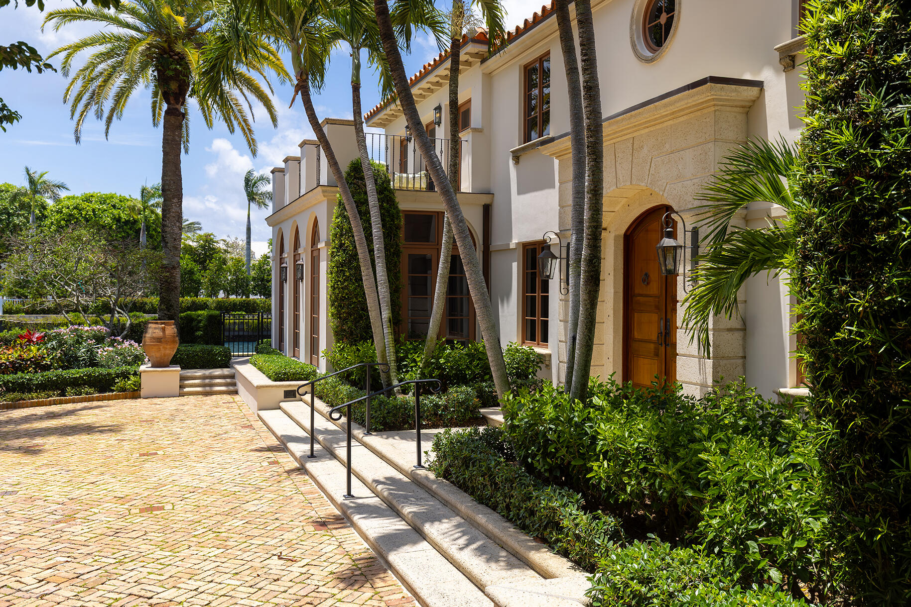 ISLAND RD DEV REV - Residential