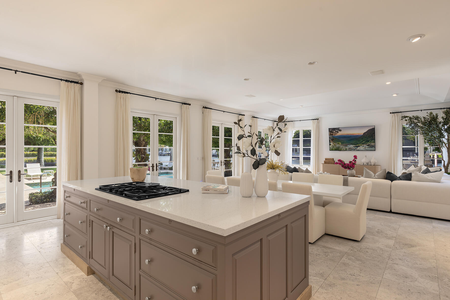 ISLAND RD DEV REV - Residential