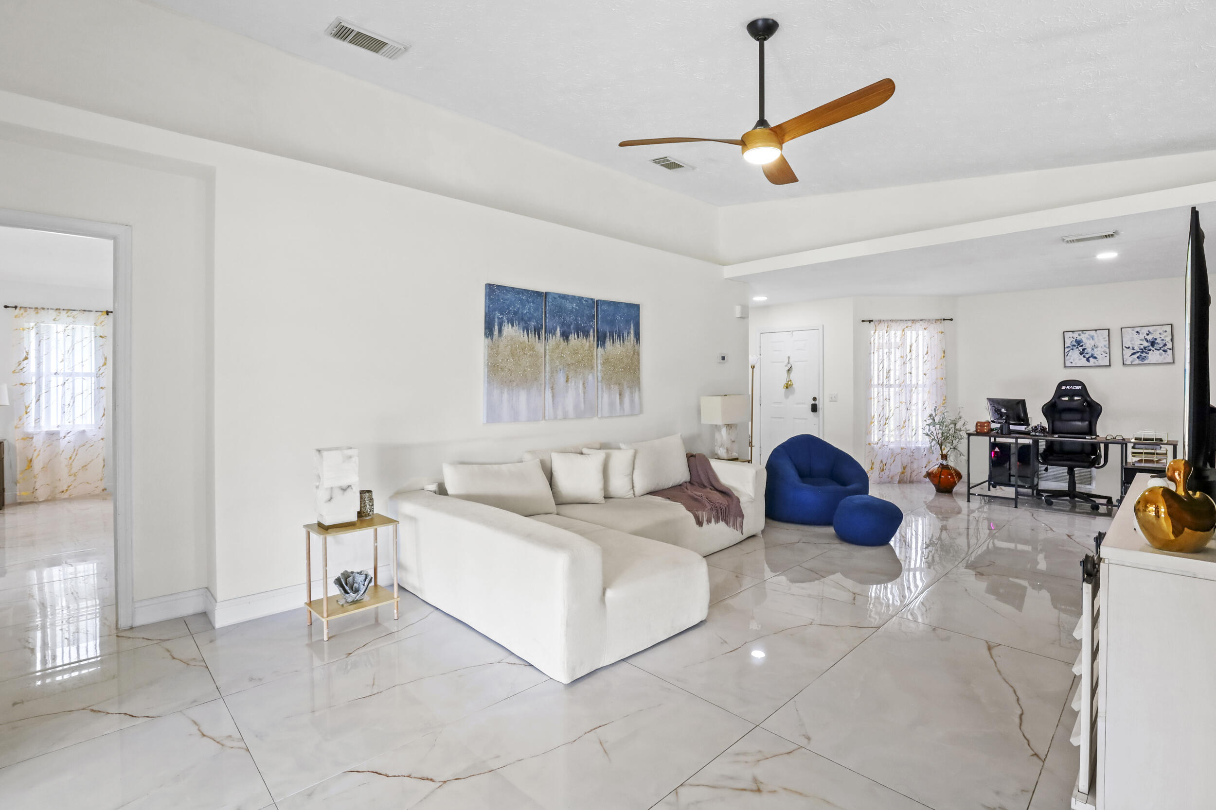 SPANISH LAKES FAIRWAYS NE PHASE - Residential