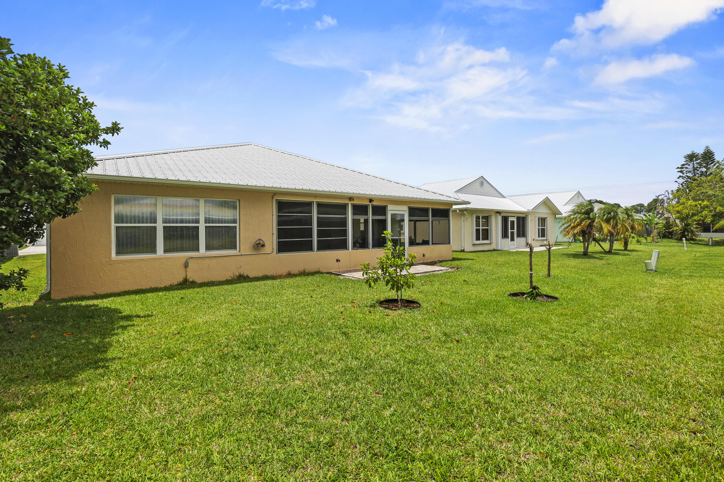 SPANISH LAKES FAIRWAYS NE PHASE - Residential