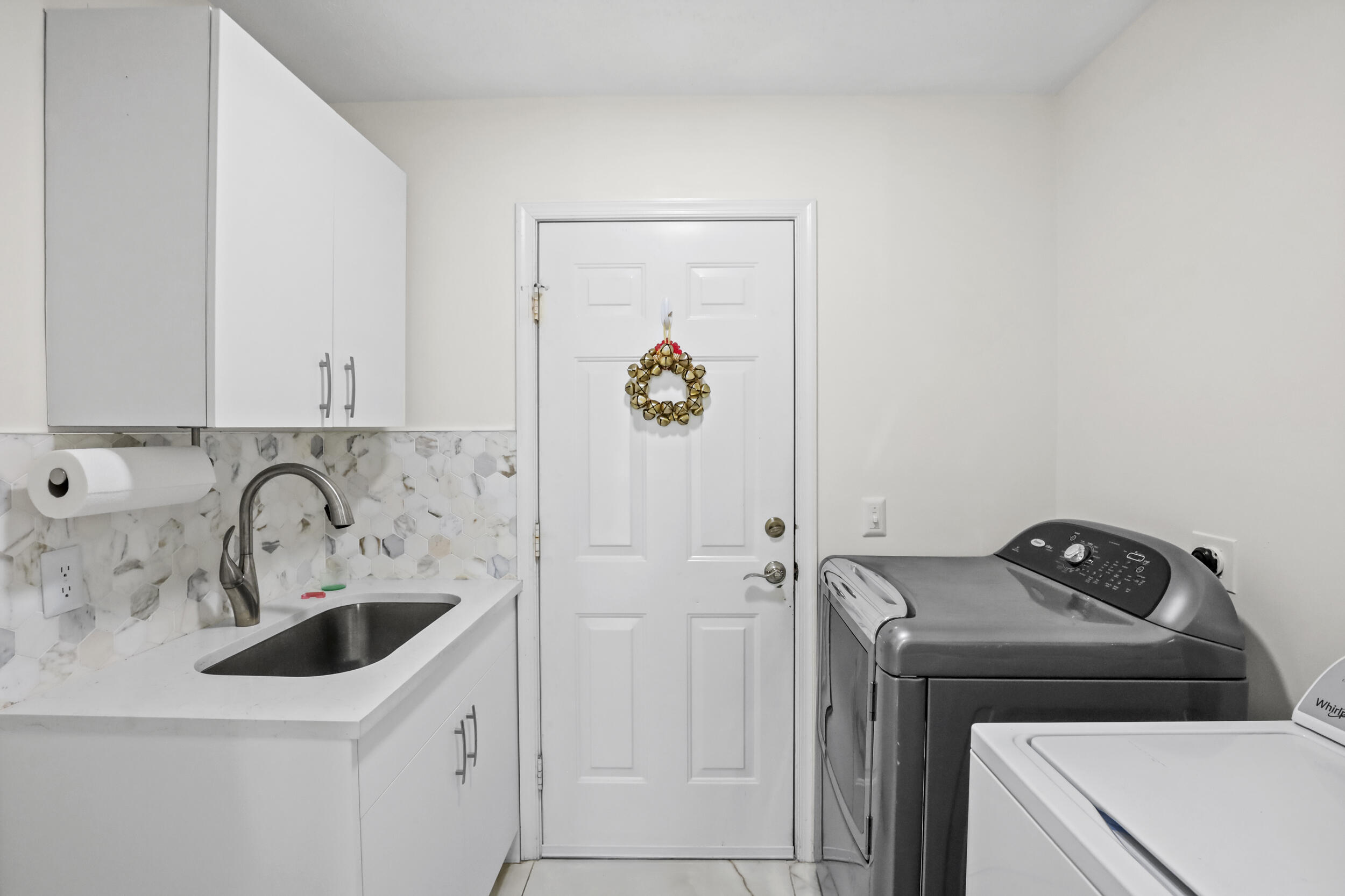 SPANISH LAKES FAIRWAYS NE PHASE - Residential