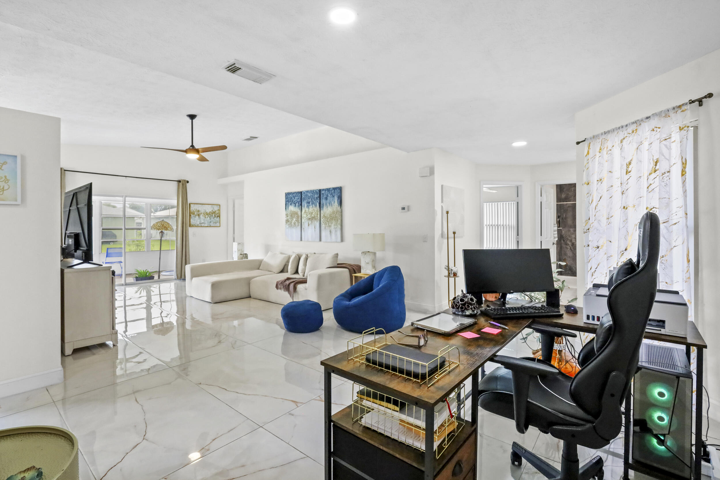 SPANISH LAKES FAIRWAYS NE PHASE - Residential