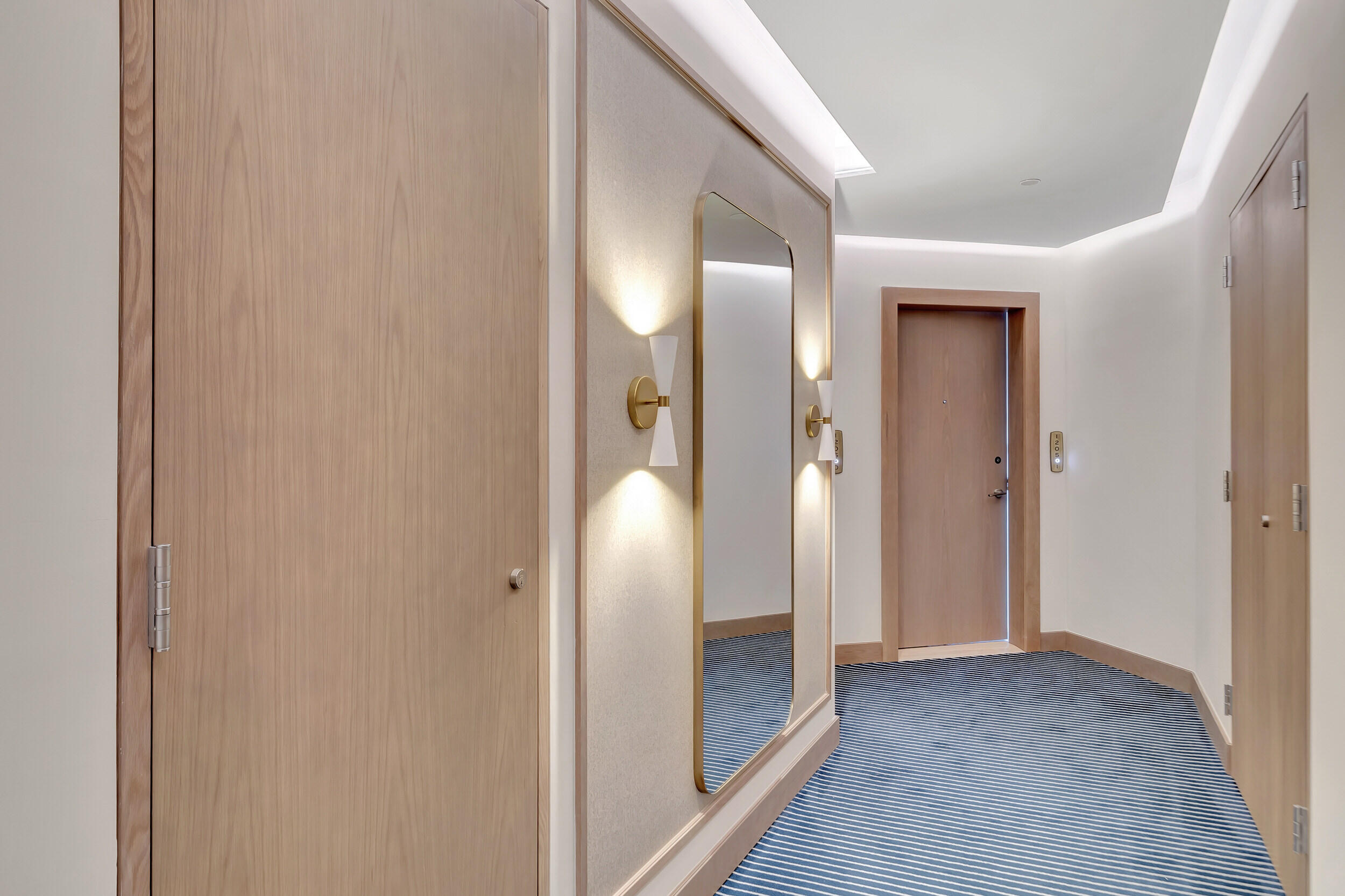 Four Seasons - Residential