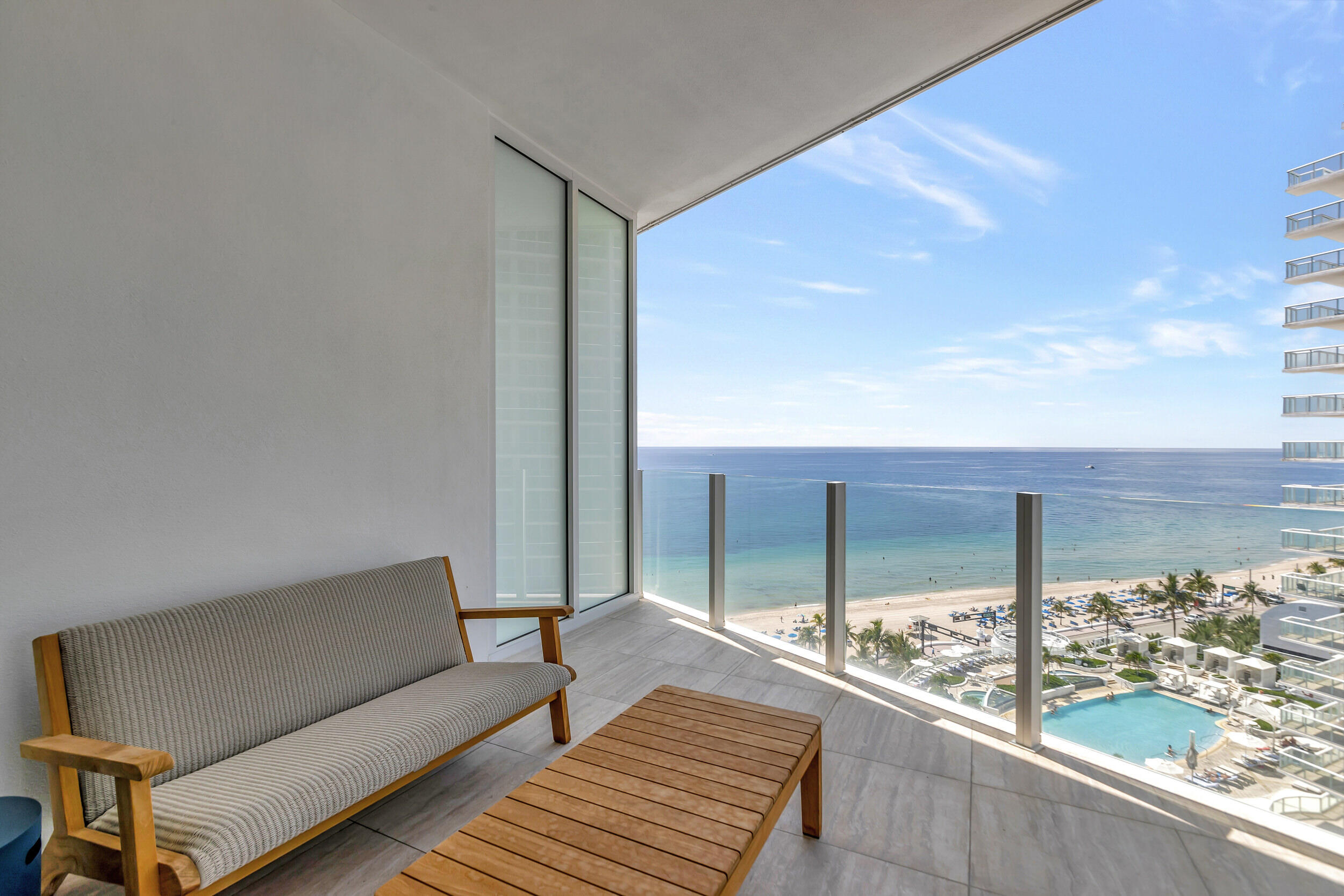 Four Seasons - Residential