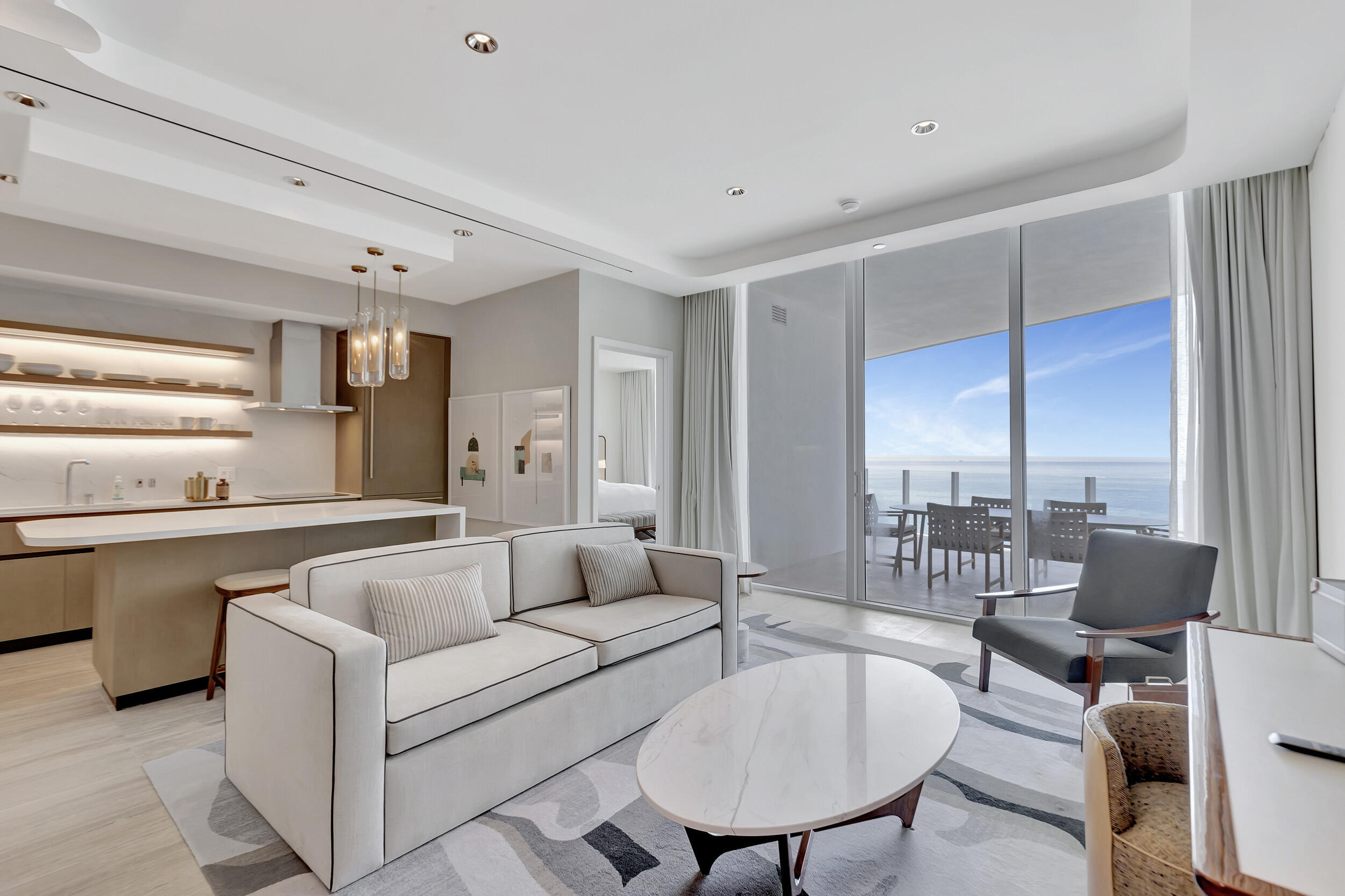 Four Seasons - Residential