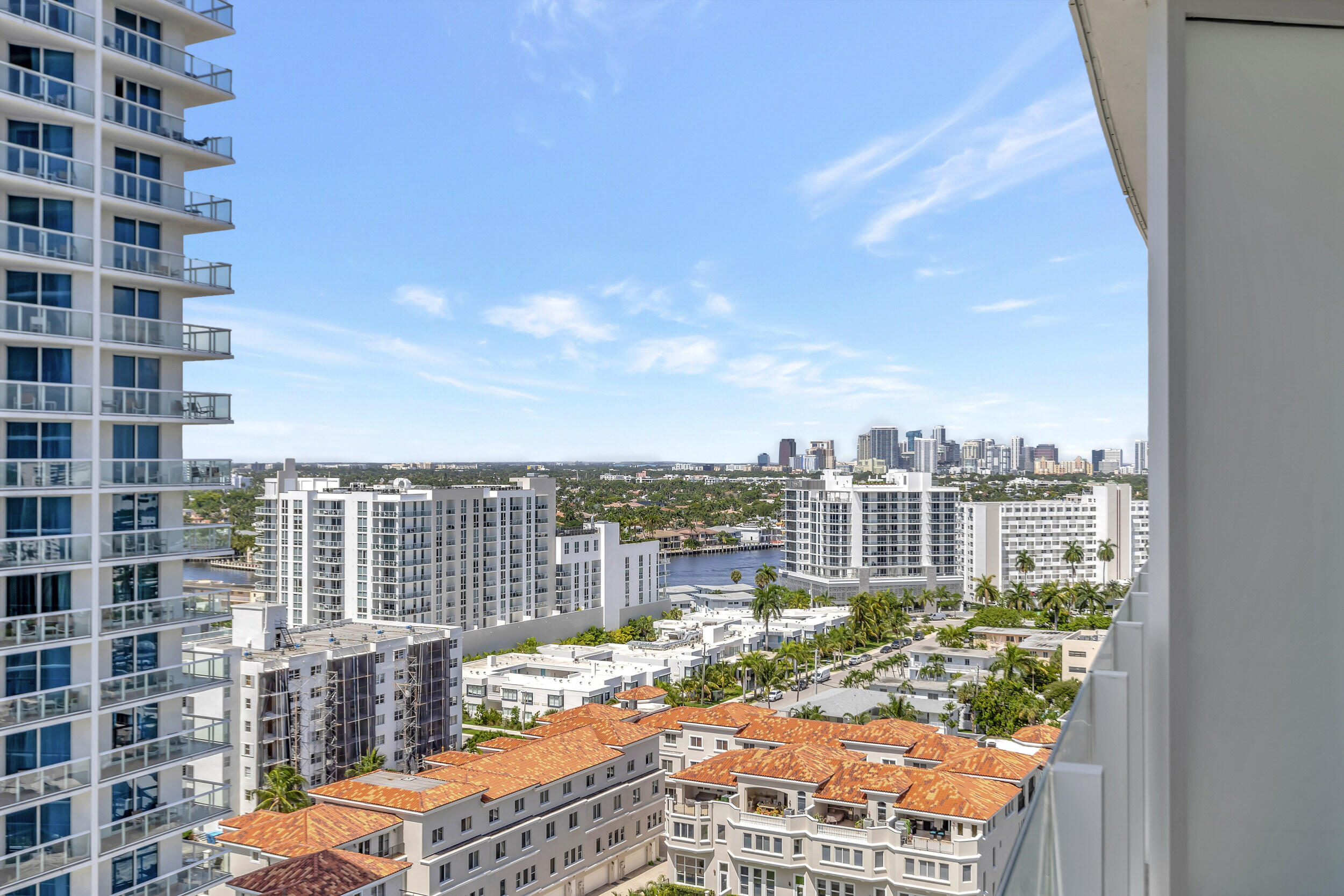 Four Seasons - Residential