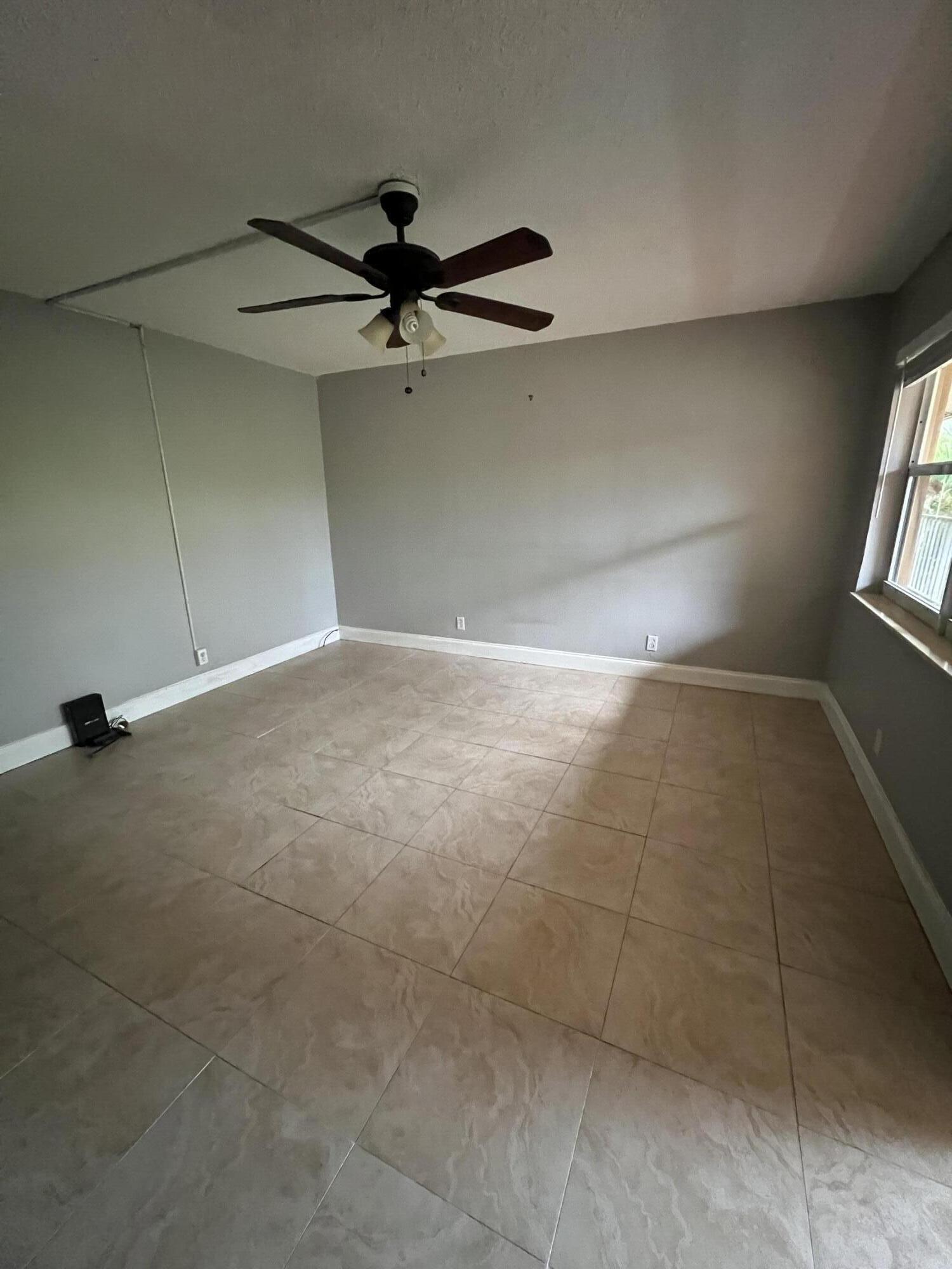 o - Residential Lease
