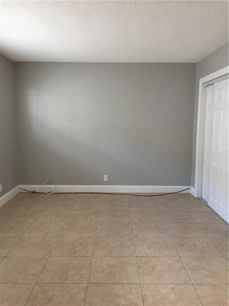 o - Residential Lease