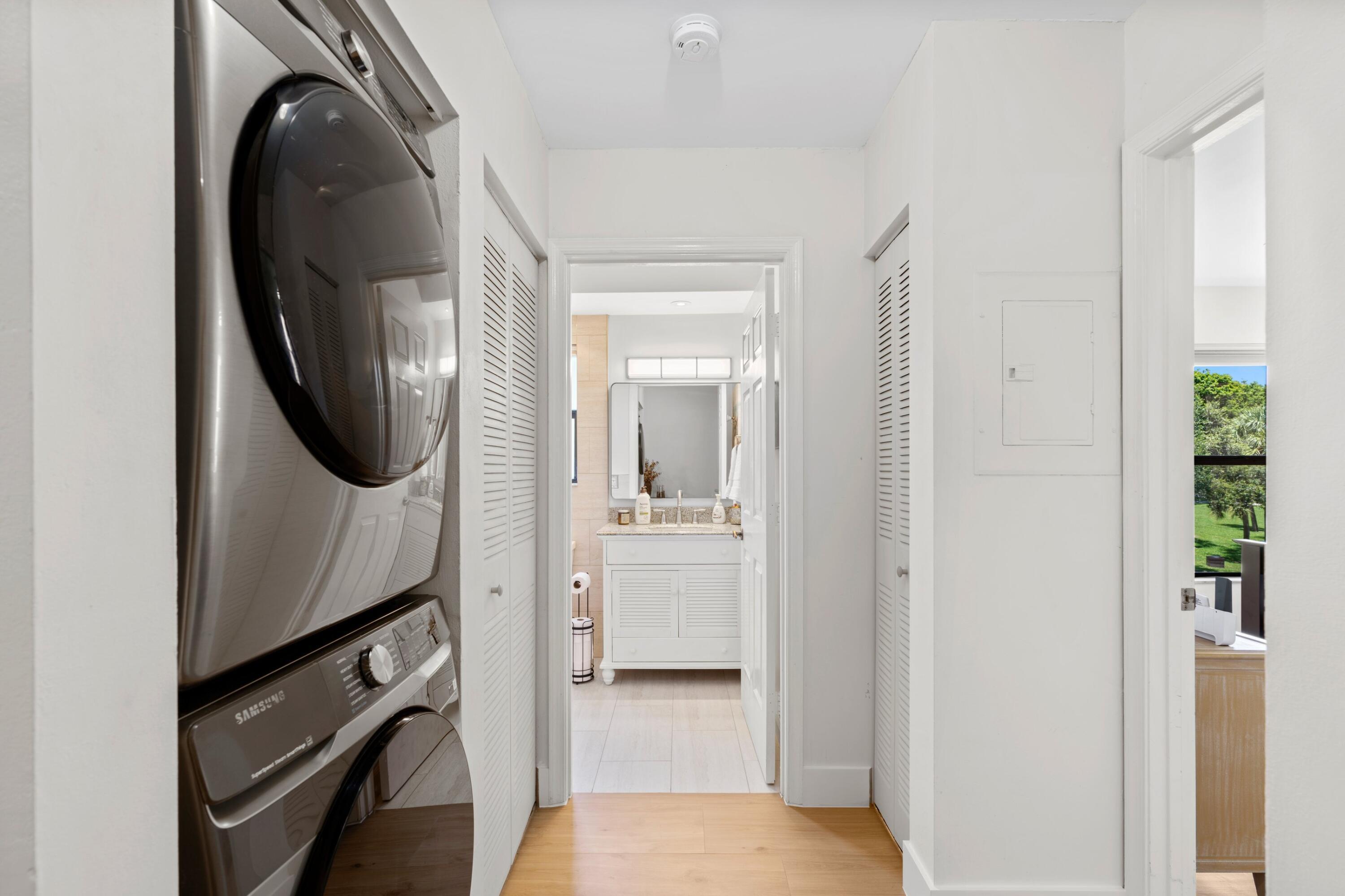 PARK AT WINDWOOD CONDO - Residential