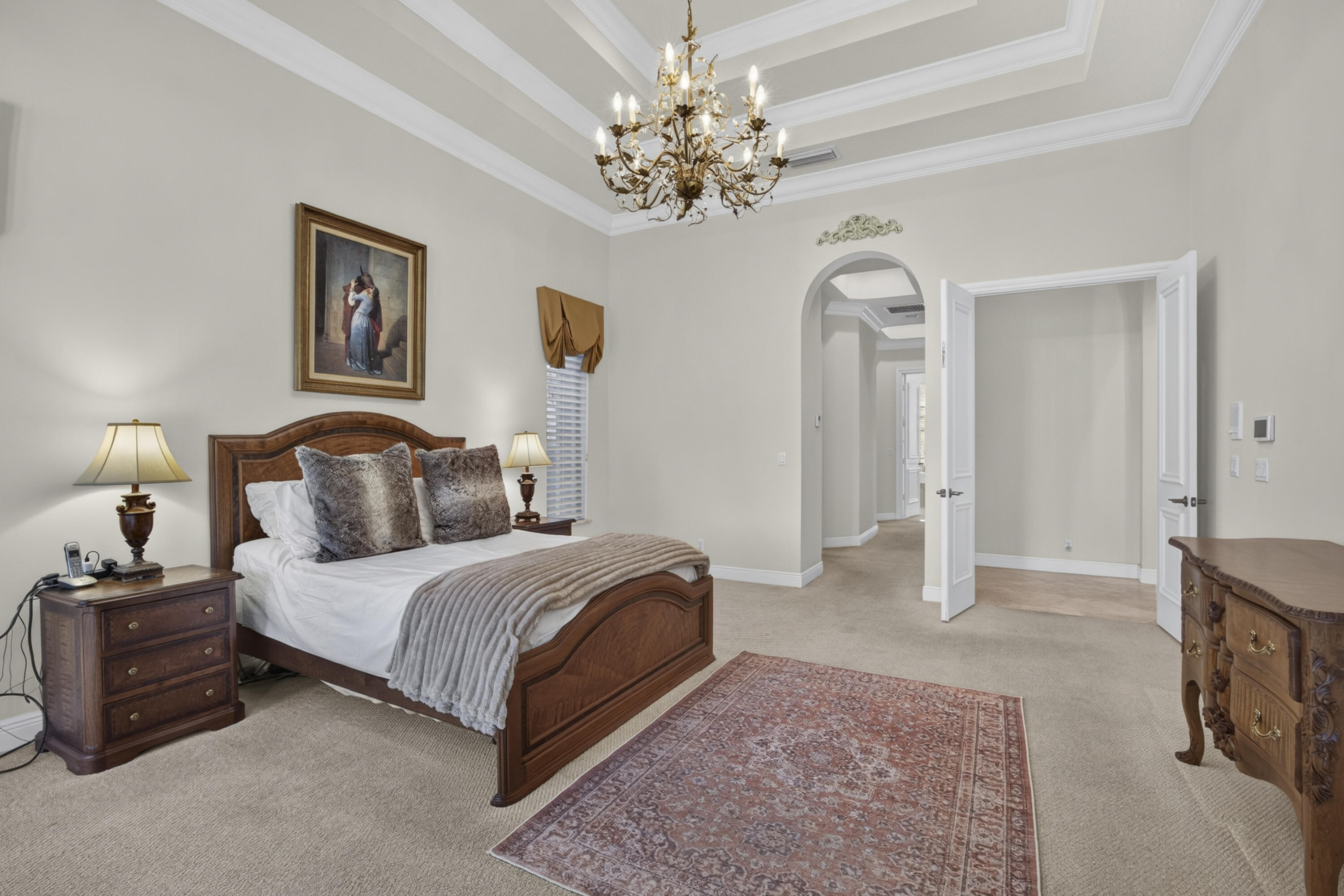 VERSAILLES - Residential