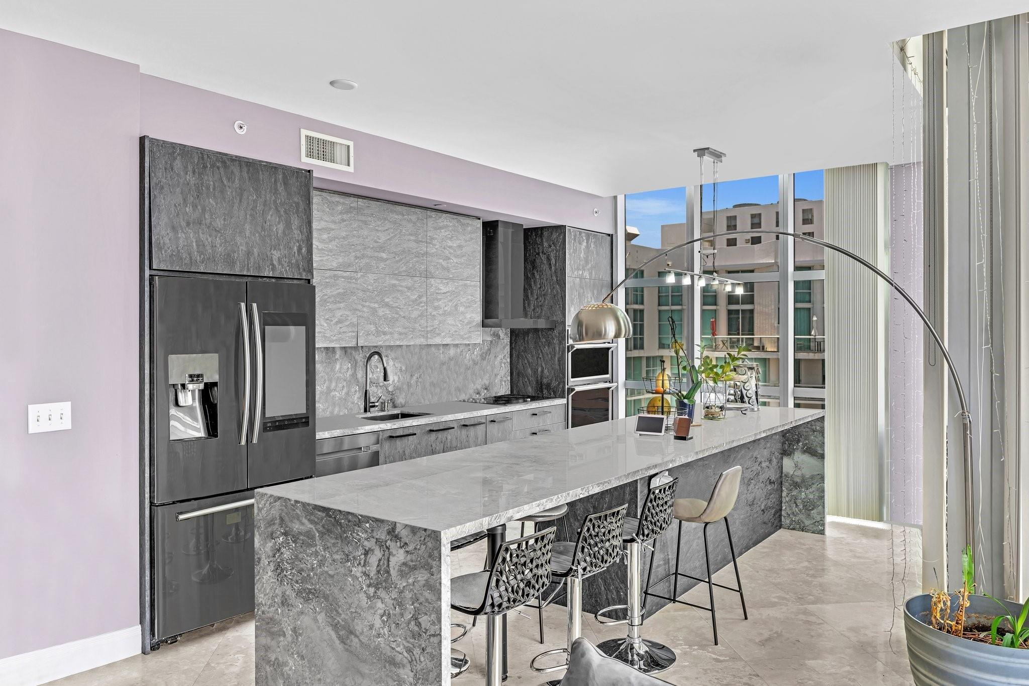 THE ATRIUM AT AVENTURA CO - Residential