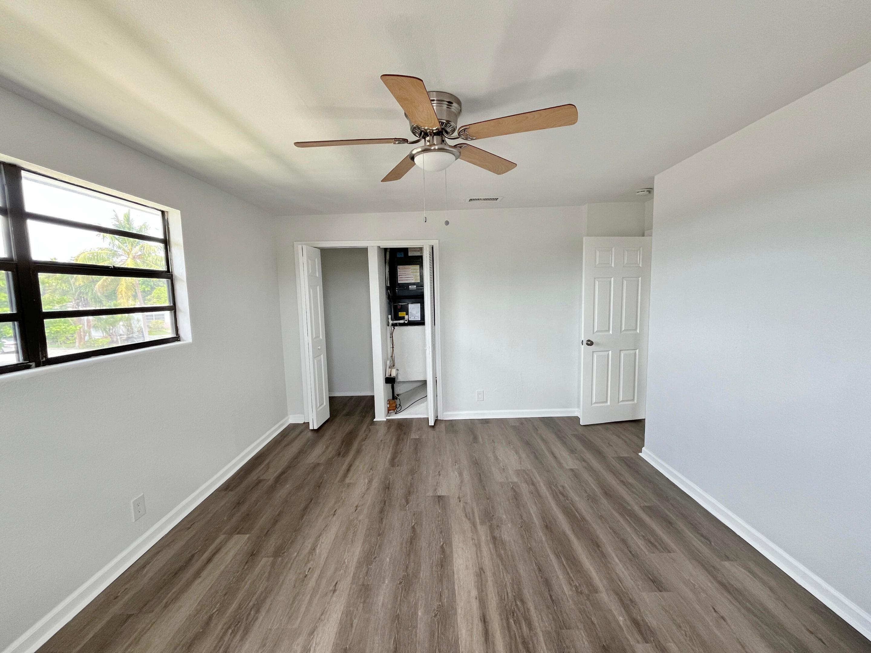 GRAMERCY PARK UNIT 2 - Residential