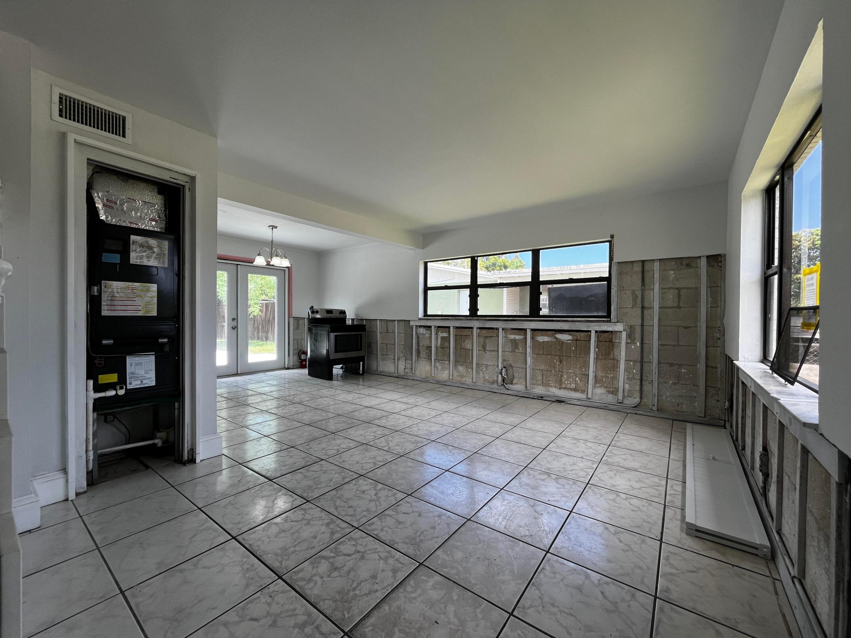 GRAMERCY PARK UNIT 2 - Residential