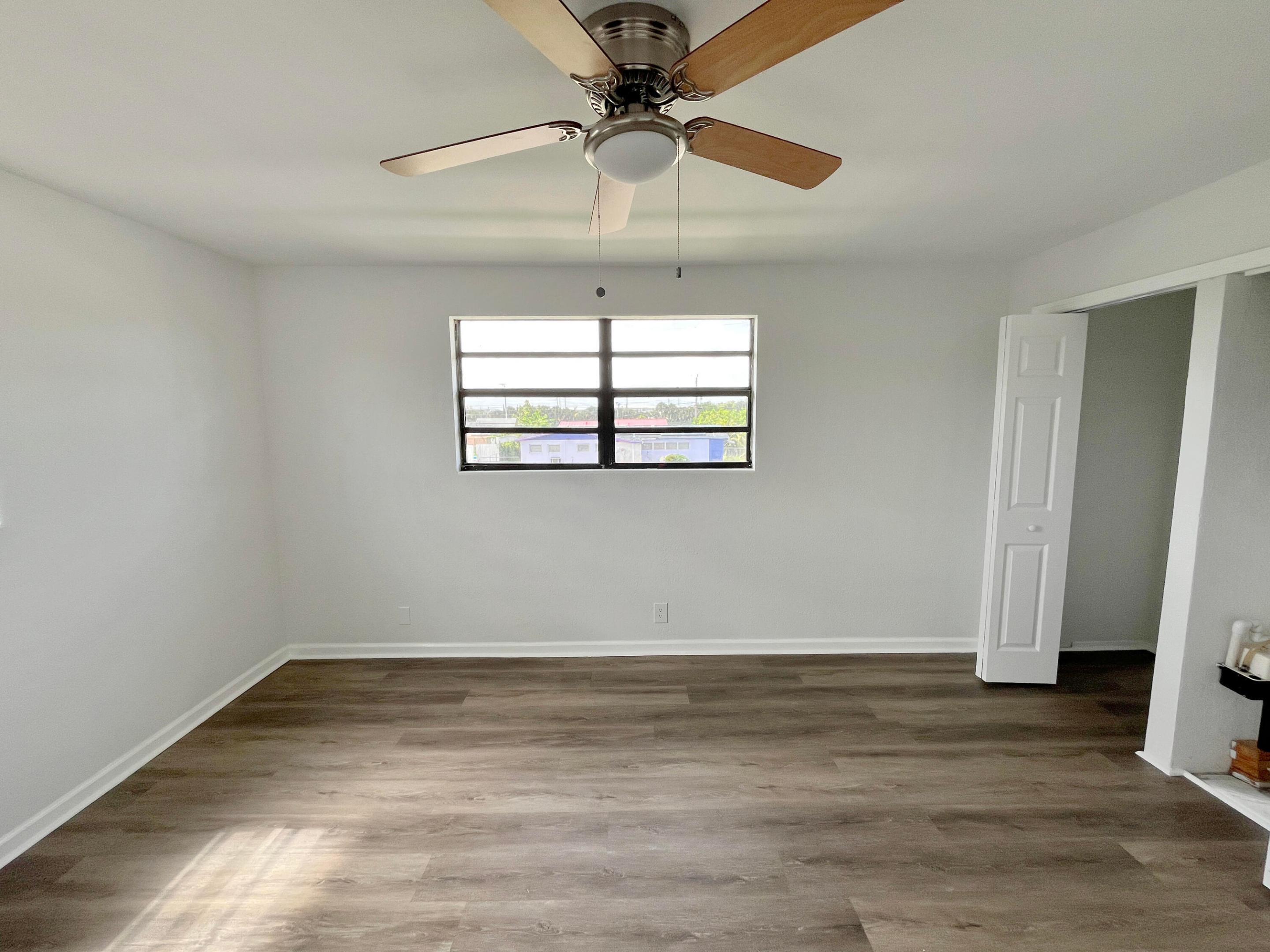 GRAMERCY PARK UNIT 2 - Residential
