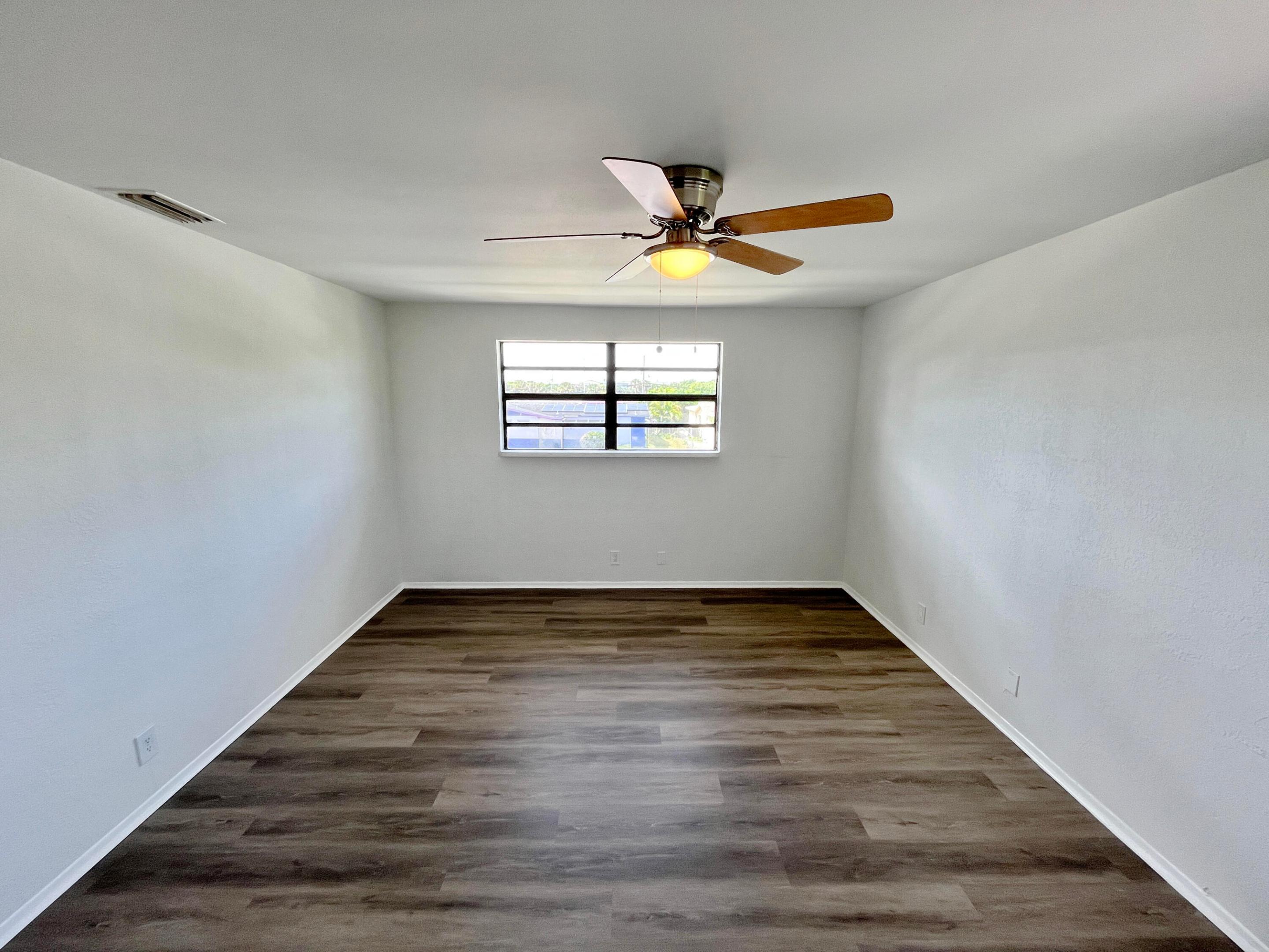 GRAMERCY PARK UNIT 2 - Residential