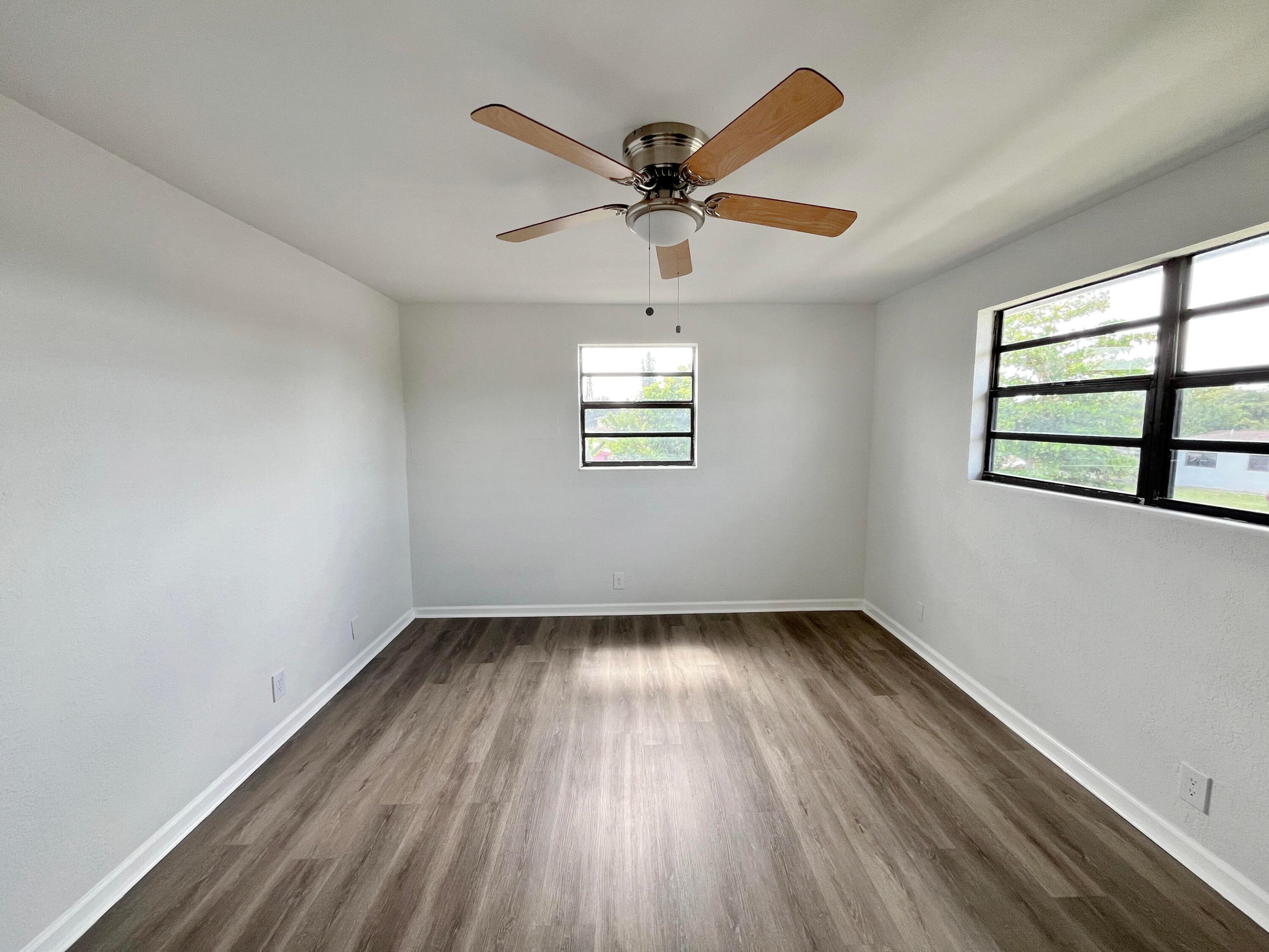 GRAMERCY PARK UNIT 2 - Residential