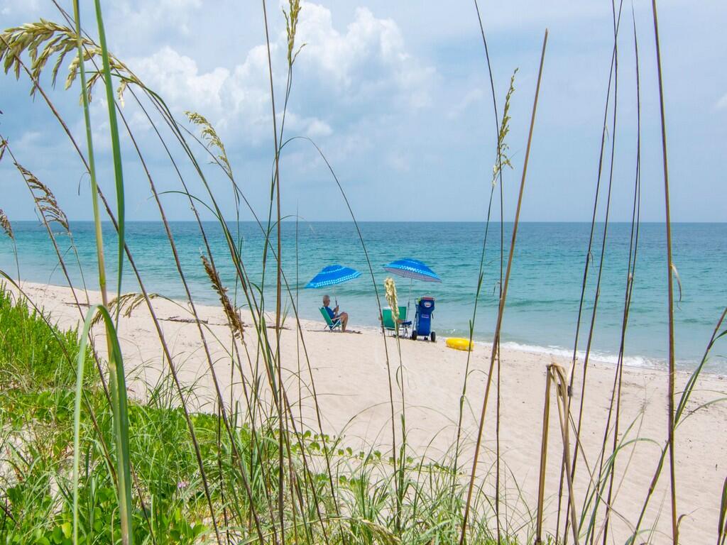 HIBISCUS BY THE SEA CONDOMINIUM - Residential