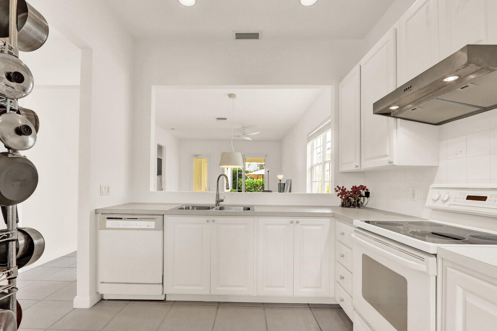 NEWHAVEN 7B PH 2 - Residential