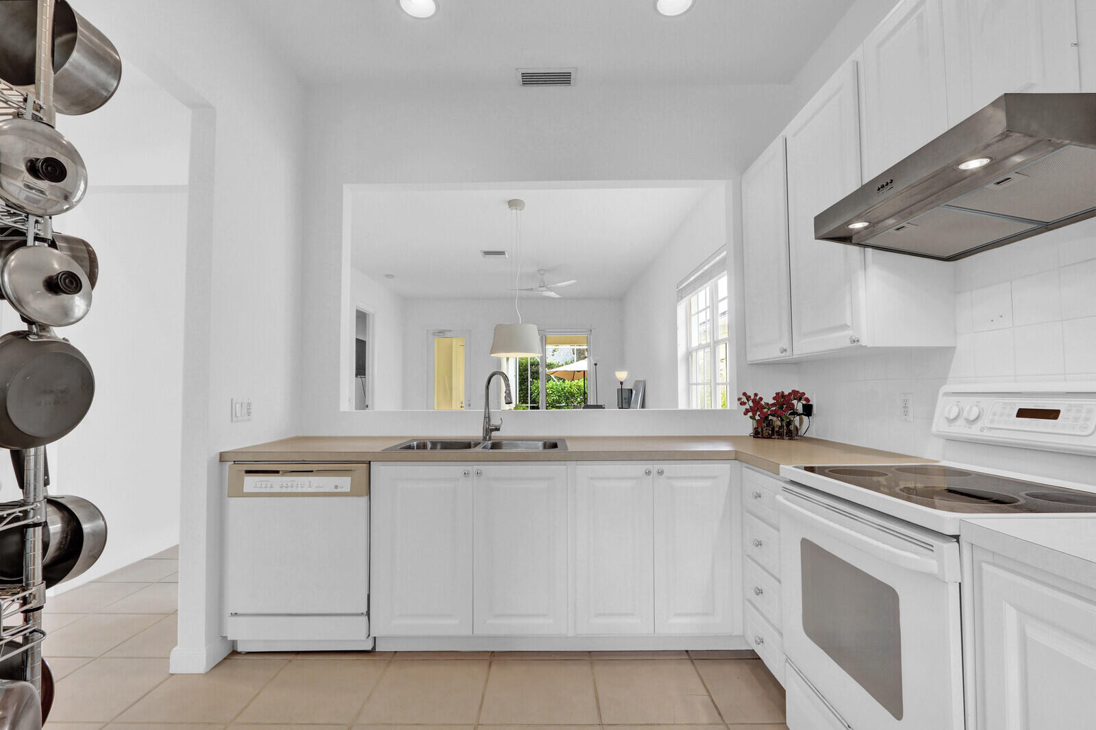 NEWHAVEN 7B PH 2 - Residential