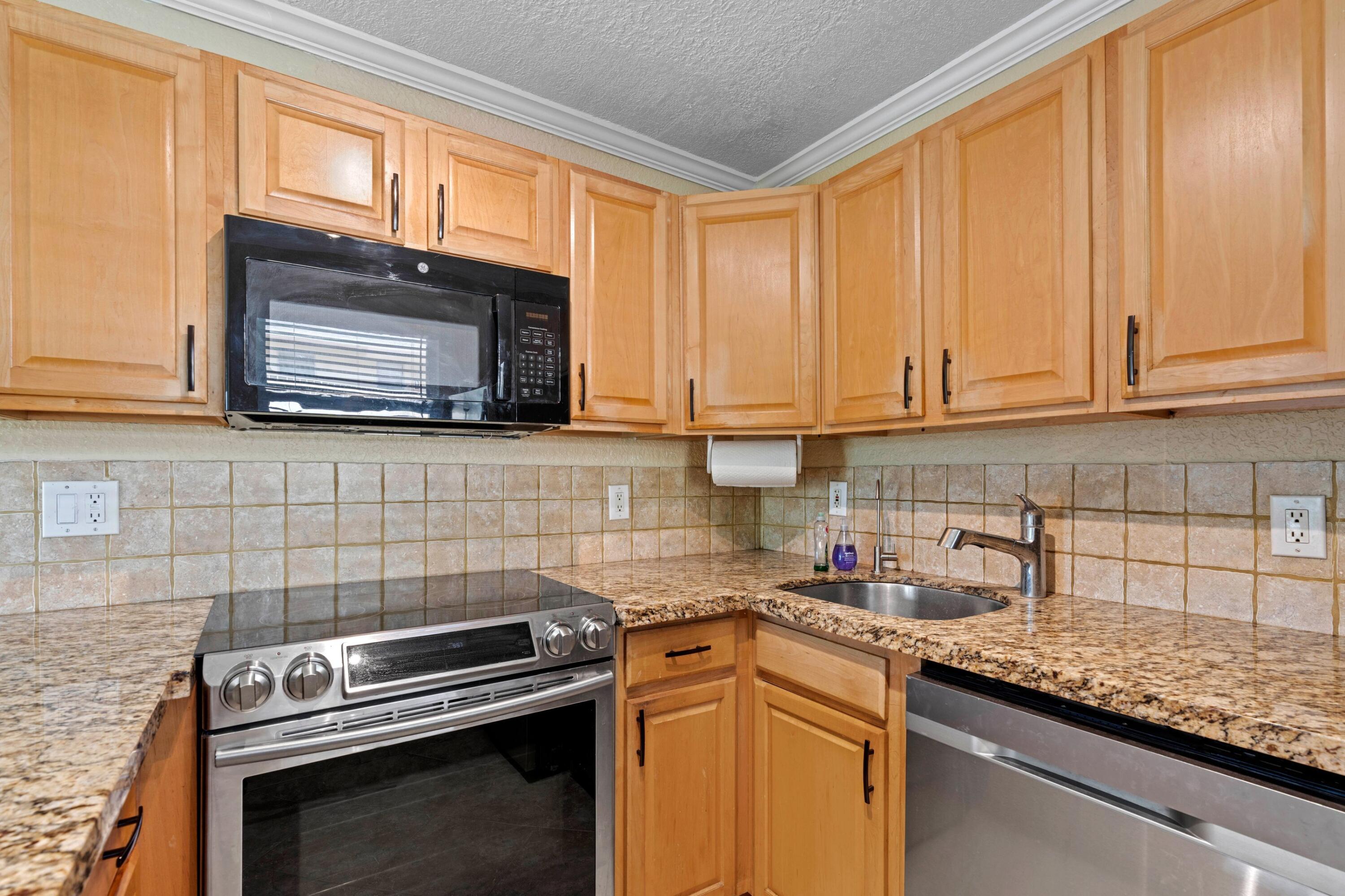 PALMA VISTA CONDO - Residential Lease