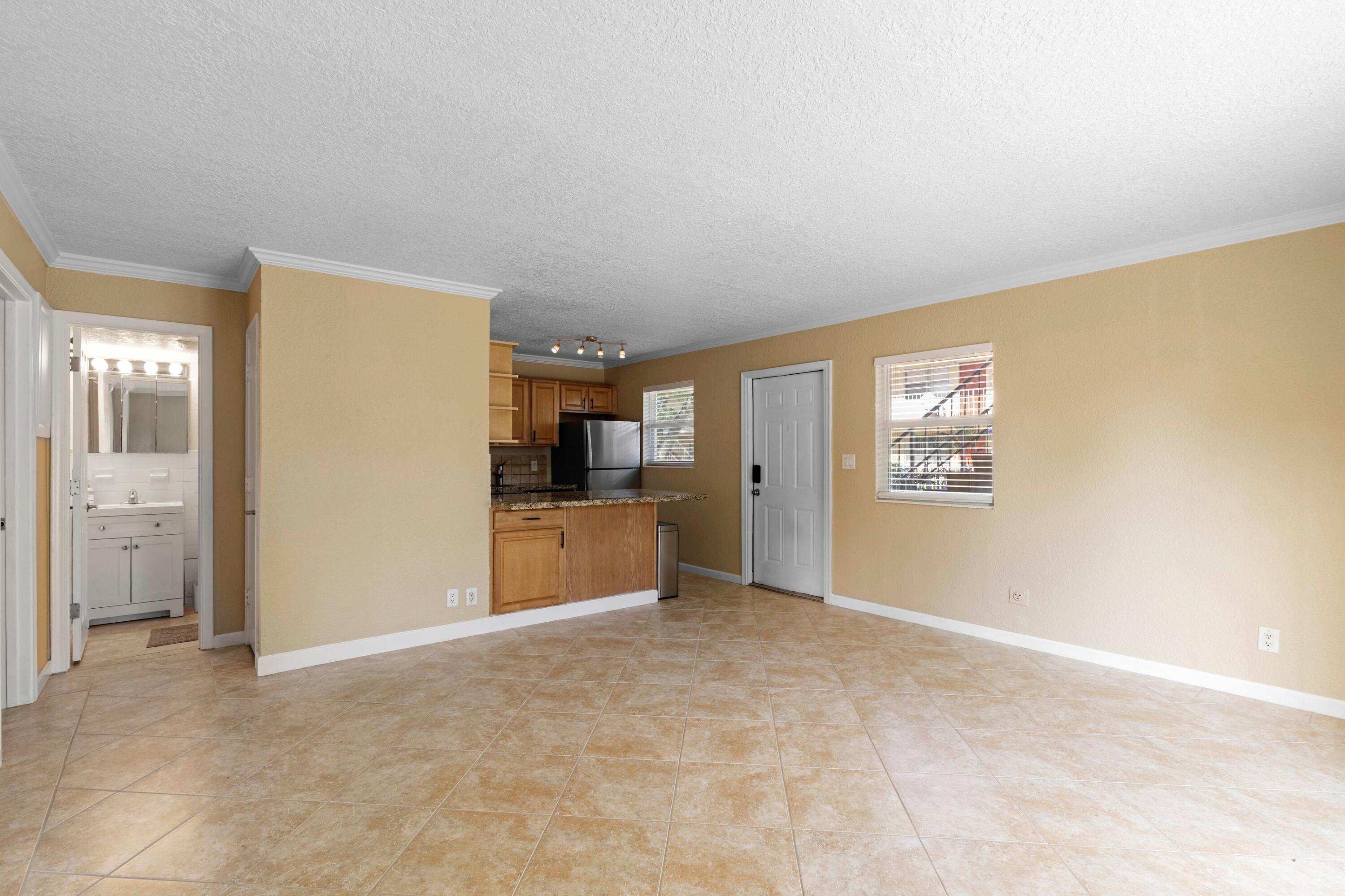 PALMA VISTA CONDO - Residential Lease