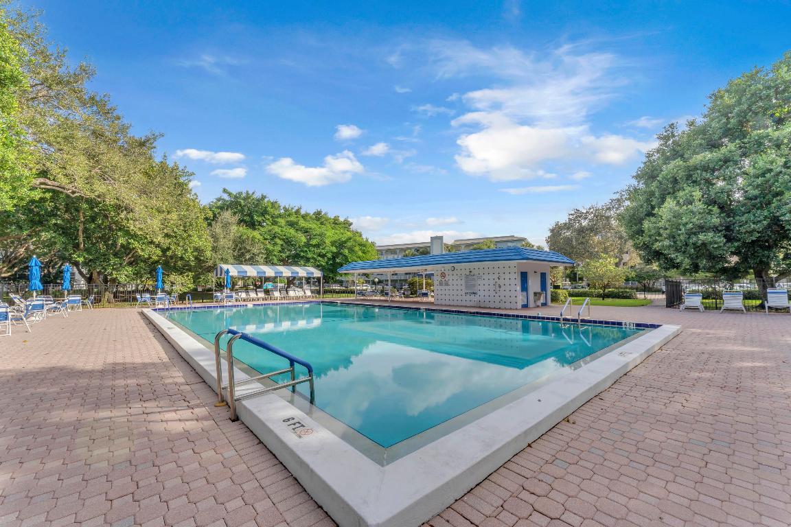 PORTOFINO VILLAGE 1-E CONDO - Residential