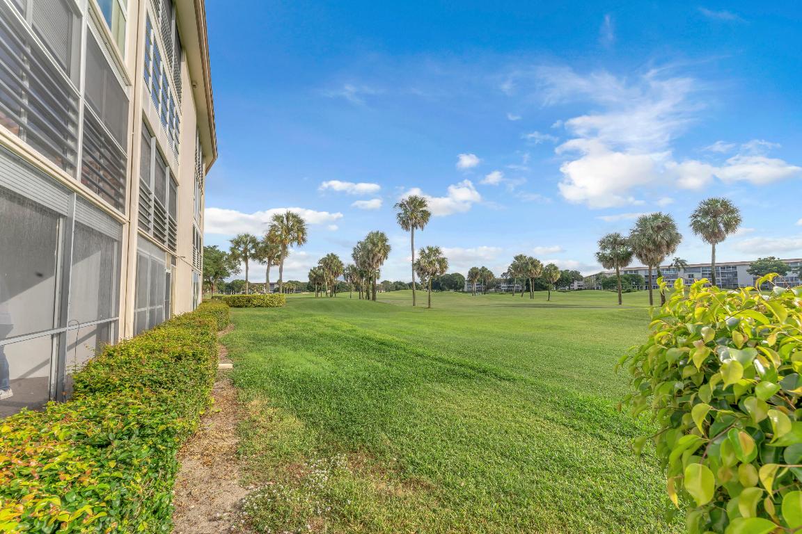 PORTOFINO VILLAGE 1-E CONDO - Residential