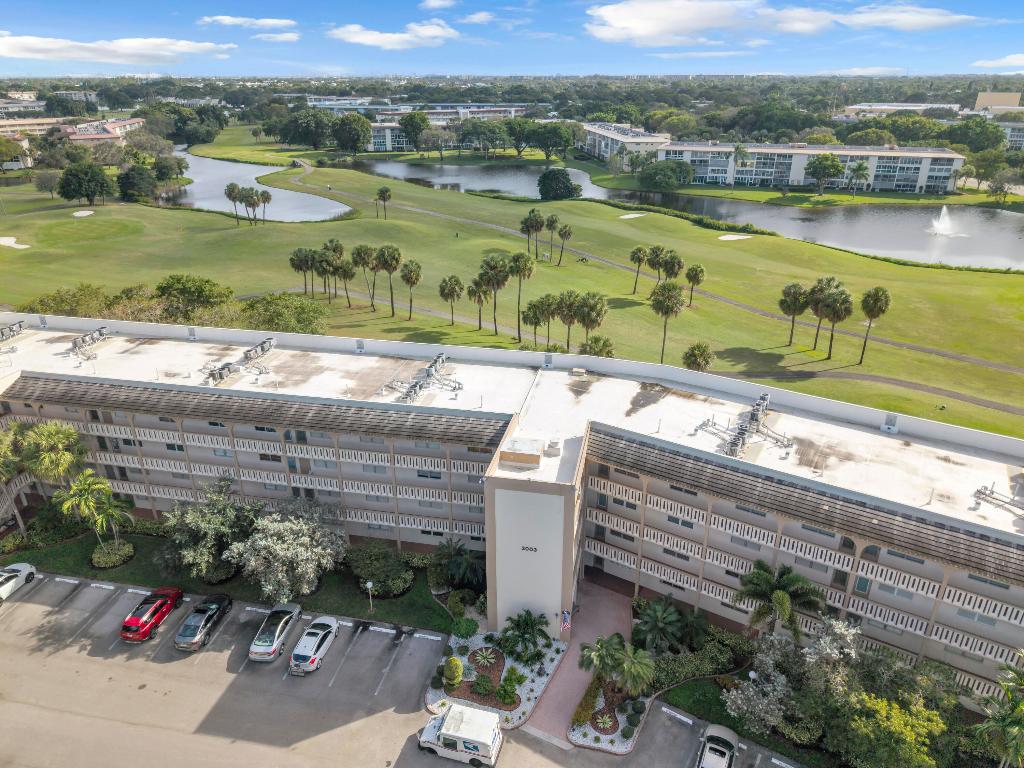 PORTOFINO VILLAGE 1-E CONDO - Residential