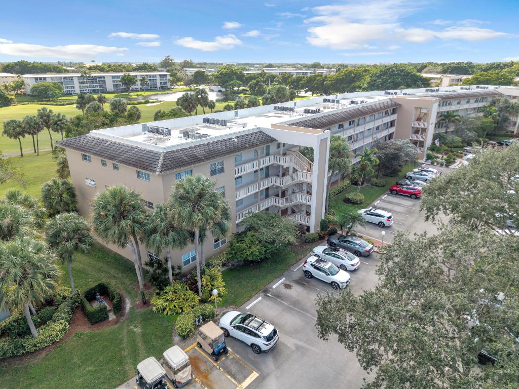 PORTOFINO VILLAGE 1-E CONDO - Residential