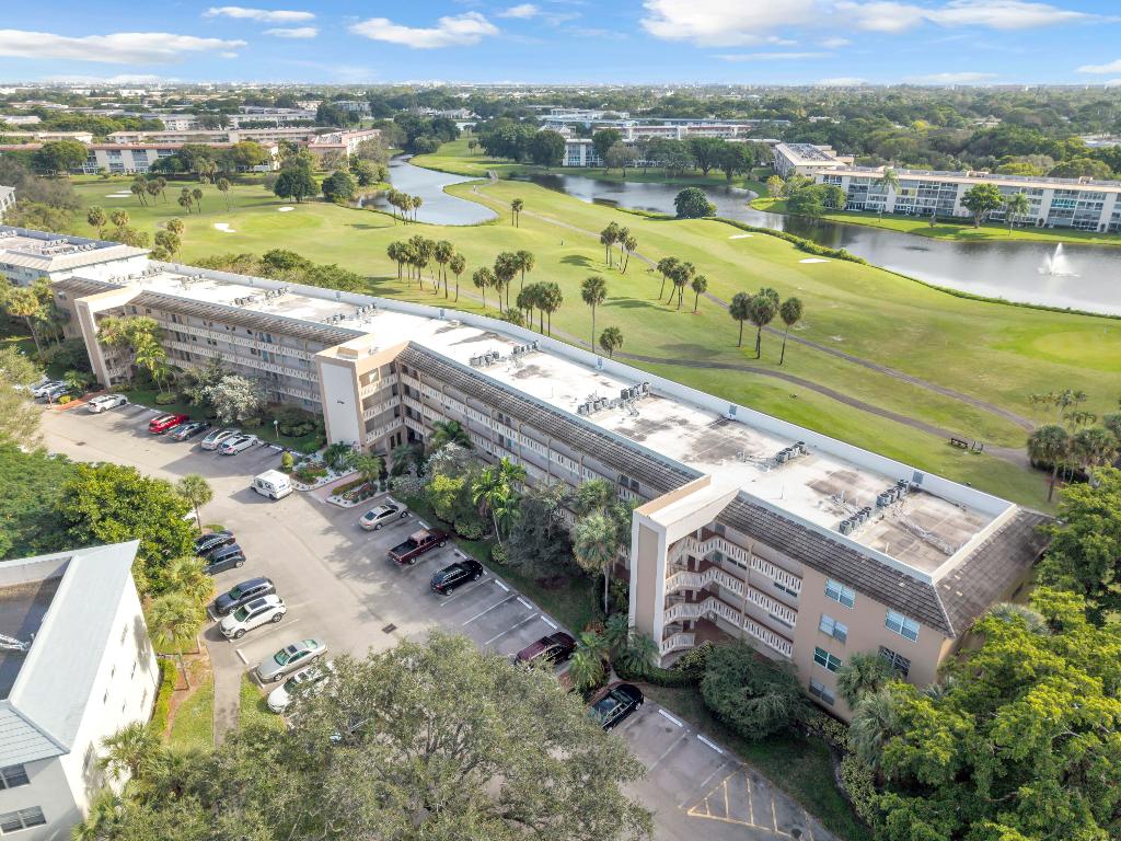 PORTOFINO VILLAGE 1-E CONDO - Residential