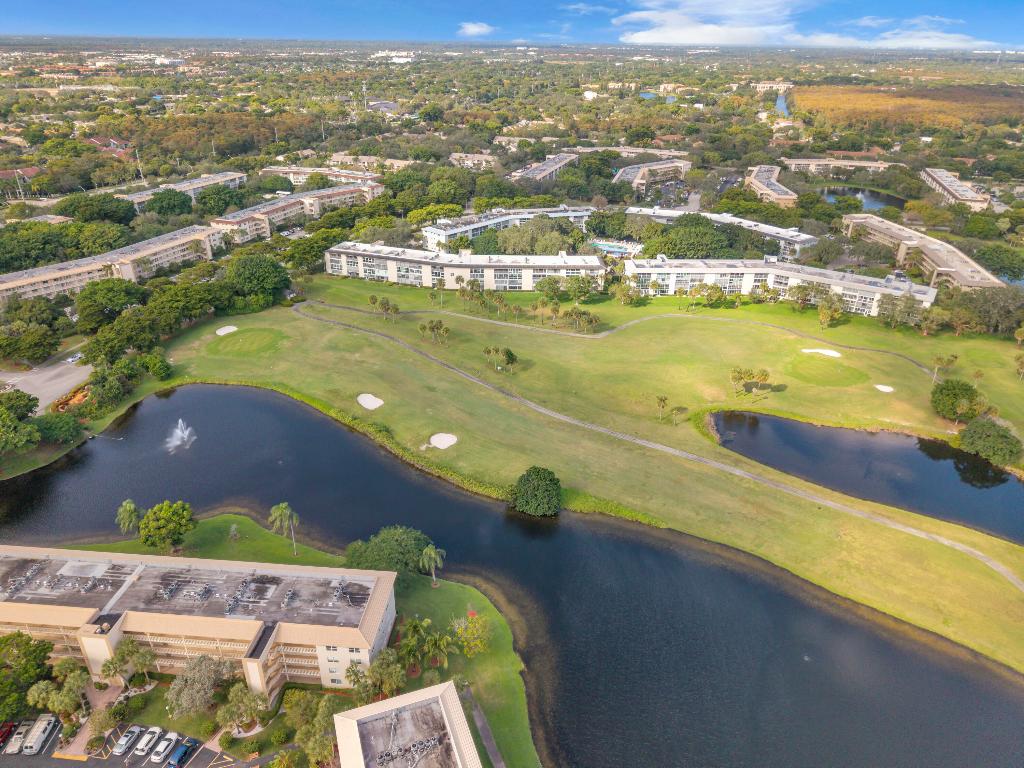 PORTOFINO VILLAGE 1-E CONDO - Residential