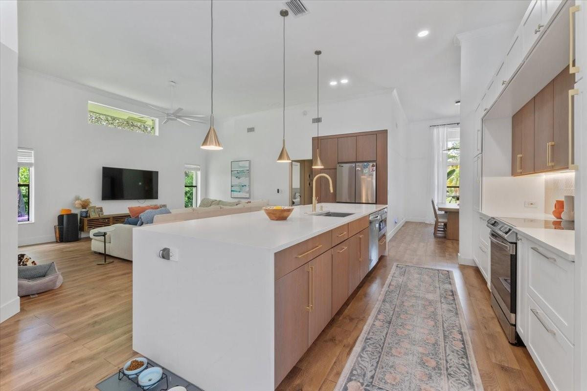 NORTH SPRINGS - Residential