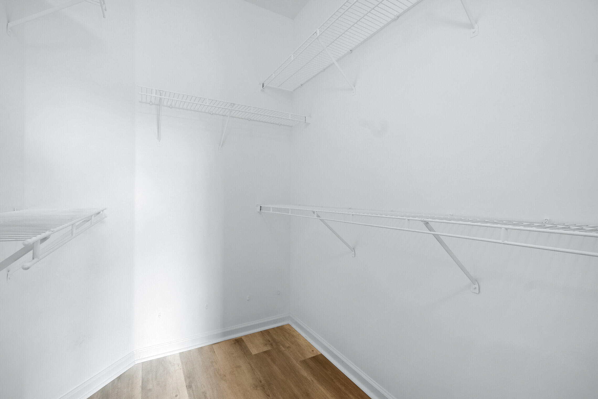 VILLAGE AT ABACOA CONDO - Residential Lease