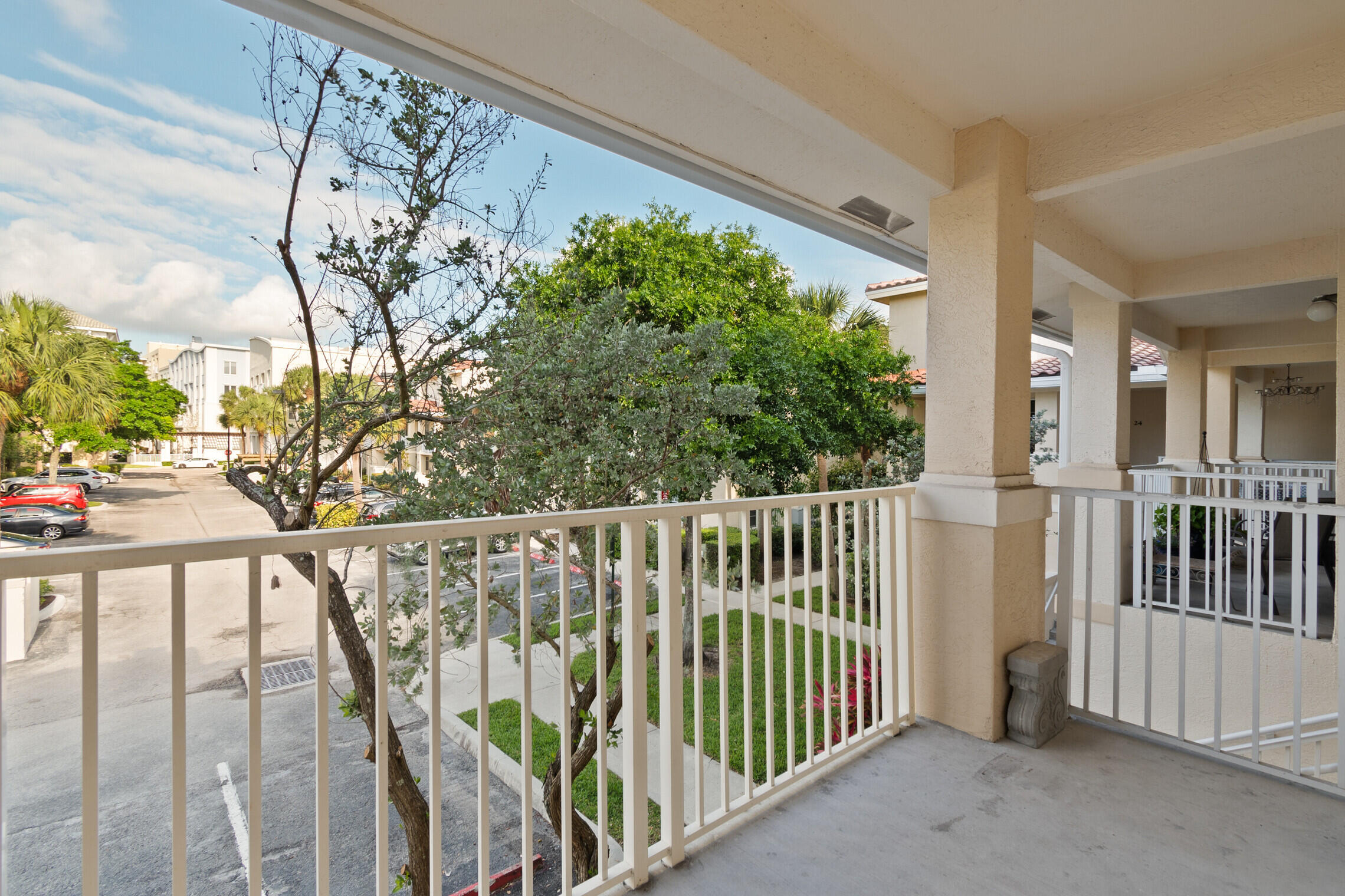 VILLAGE AT ABACOA CONDO - Residential Lease