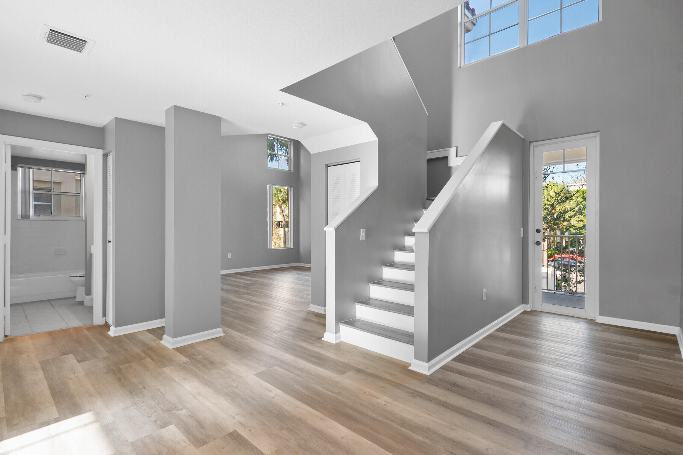 VILLAGE AT ABACOA CONDO - Residential Lease