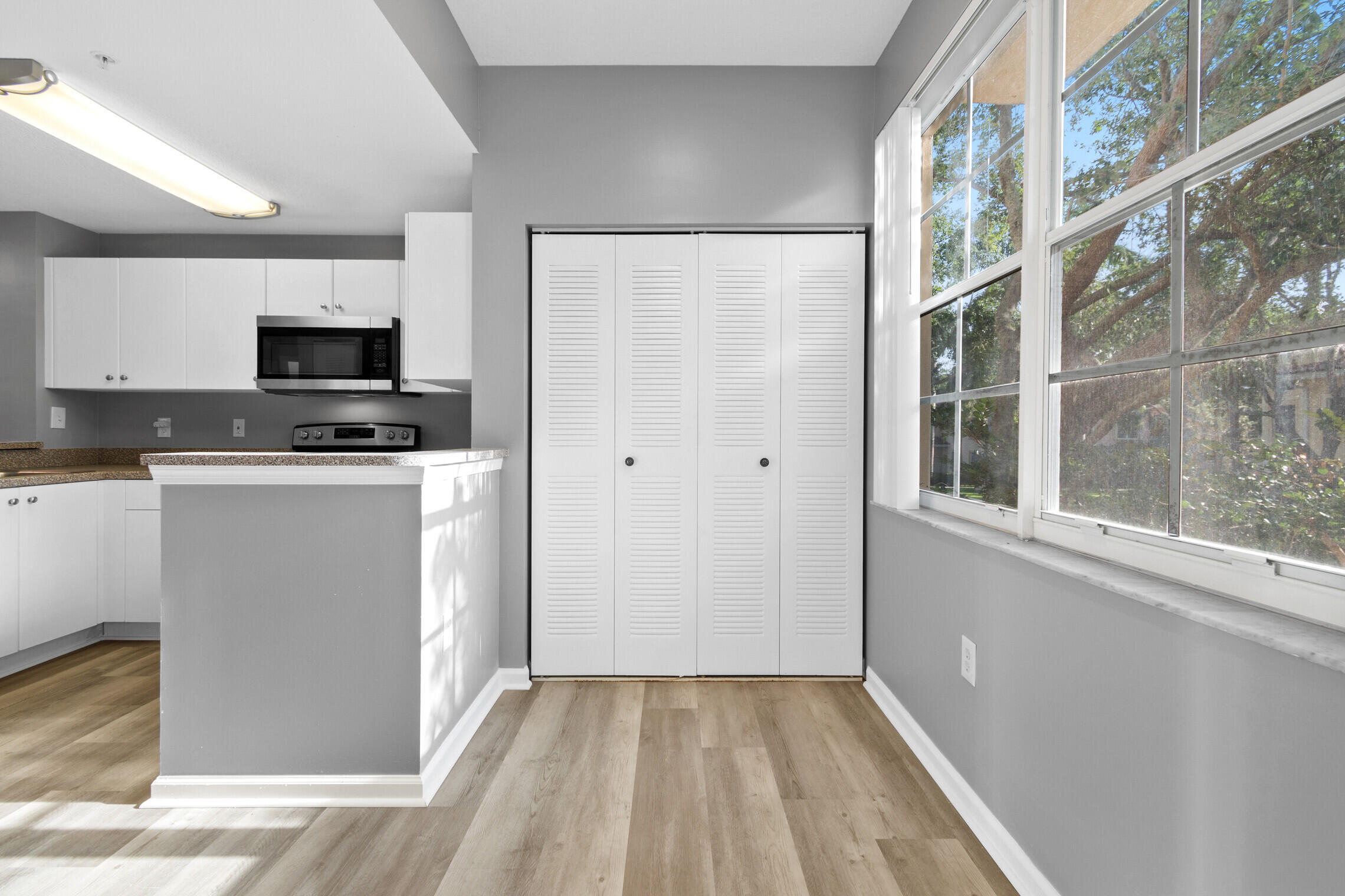 VILLAGE AT ABACOA CONDO - Residential Lease
