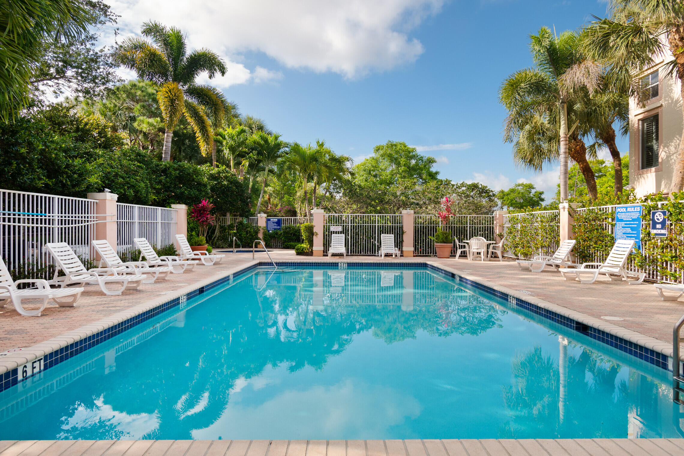 VILLAGE AT ABACOA CONDO - Residential Lease
