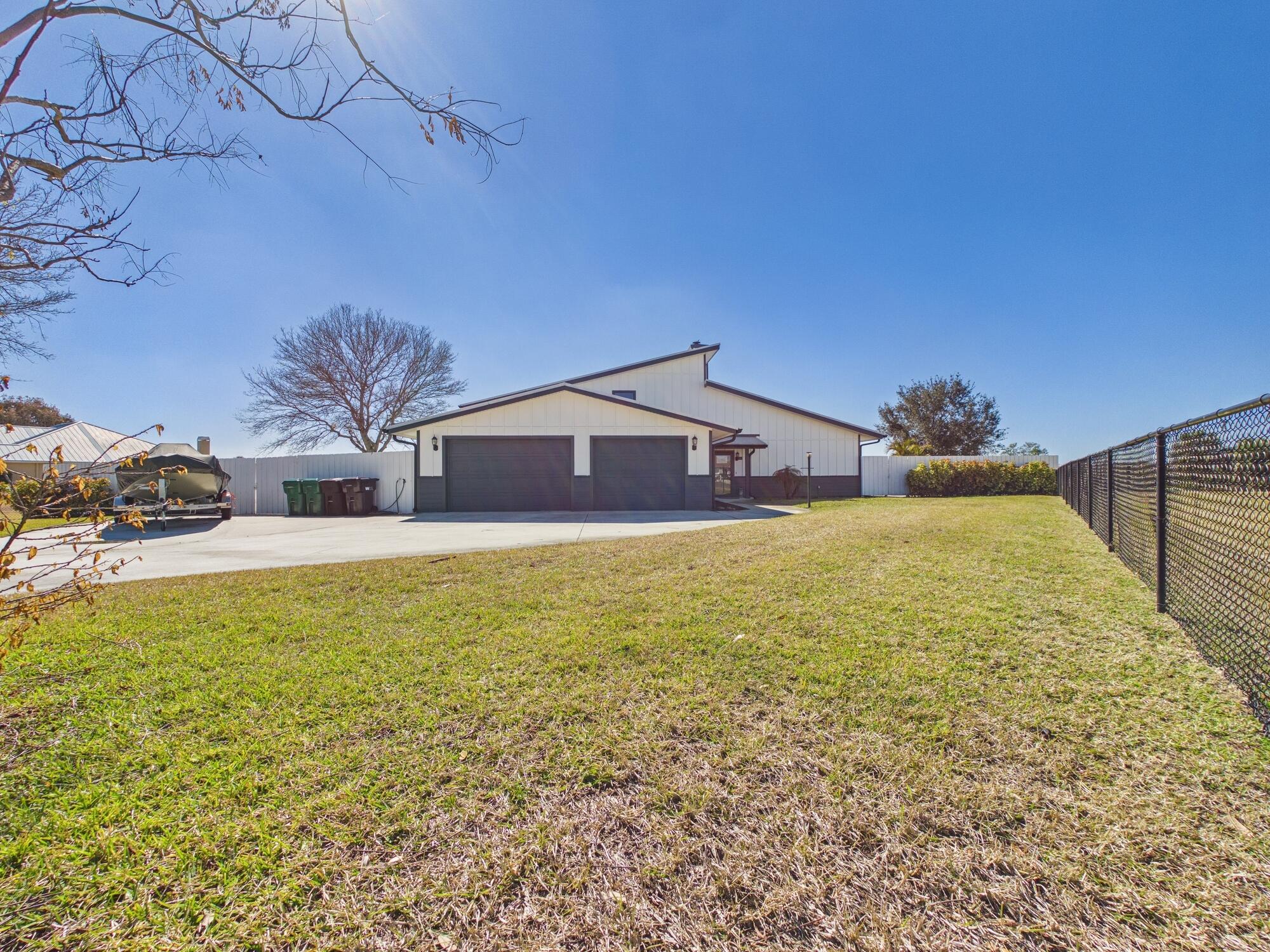 RIVER OAK ACRES - Residential