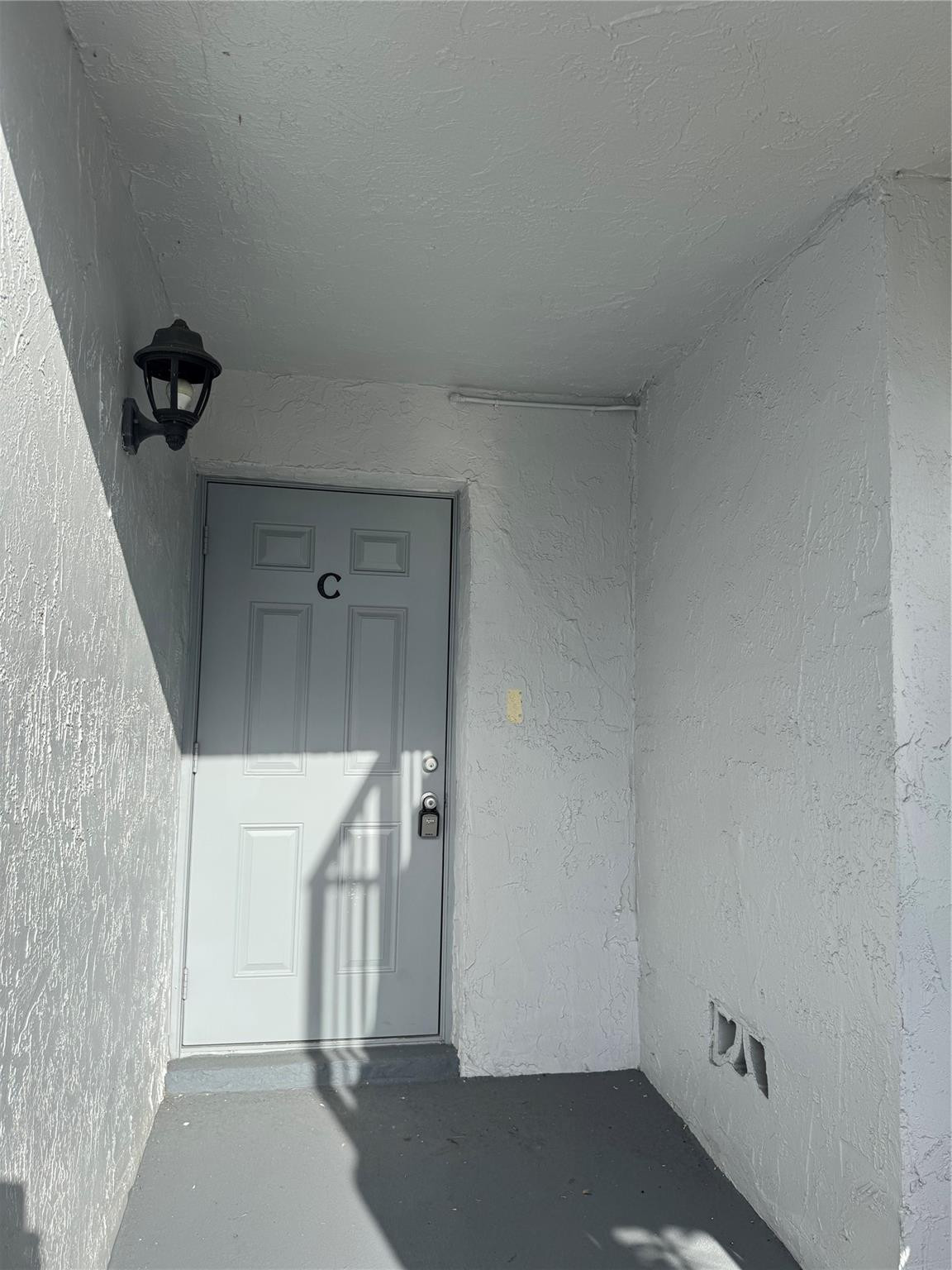Lakeshore Condo - Residential