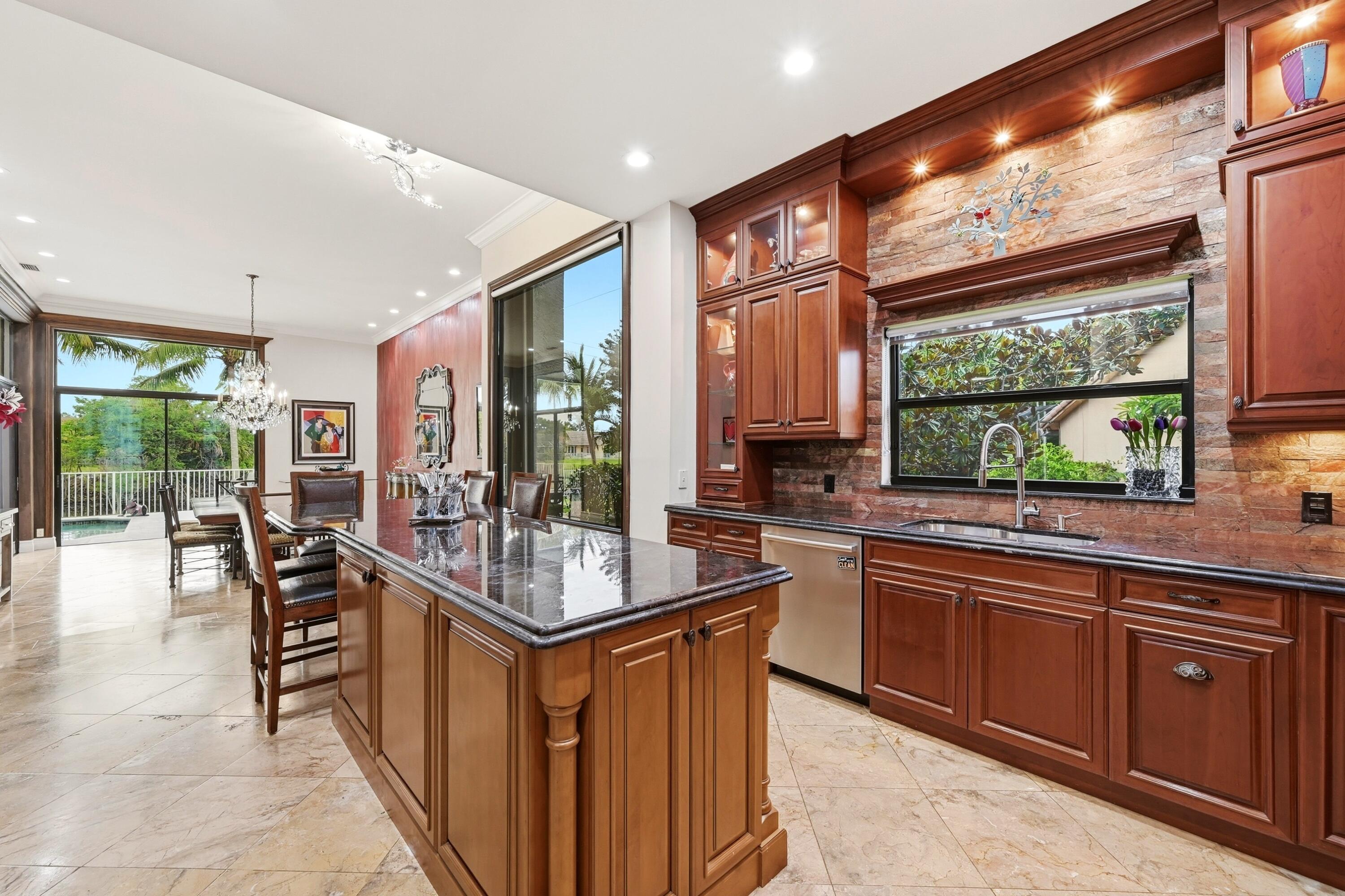 NORTH SPRINGS - Residential