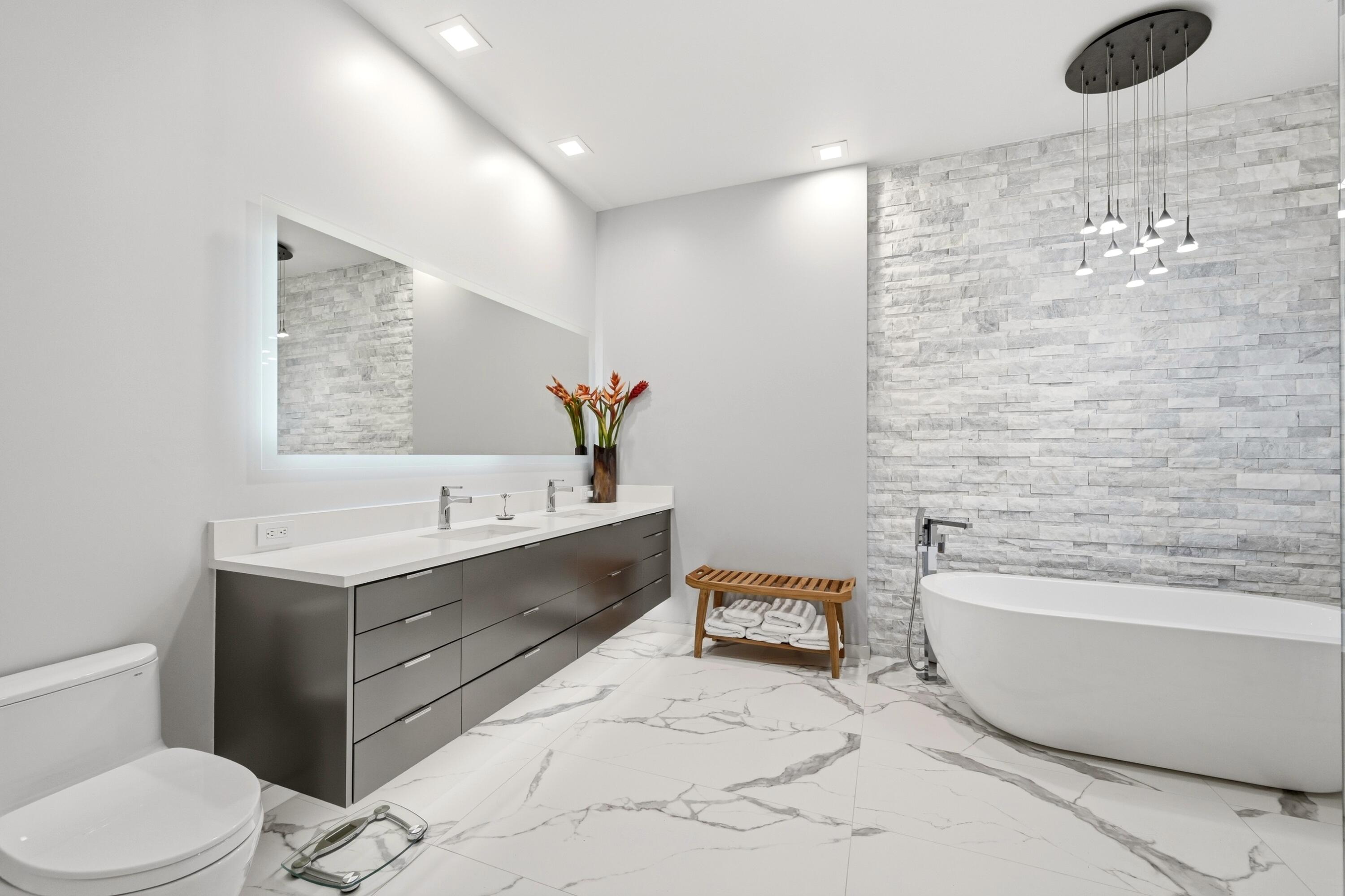 NORTH SPRINGS - Residential