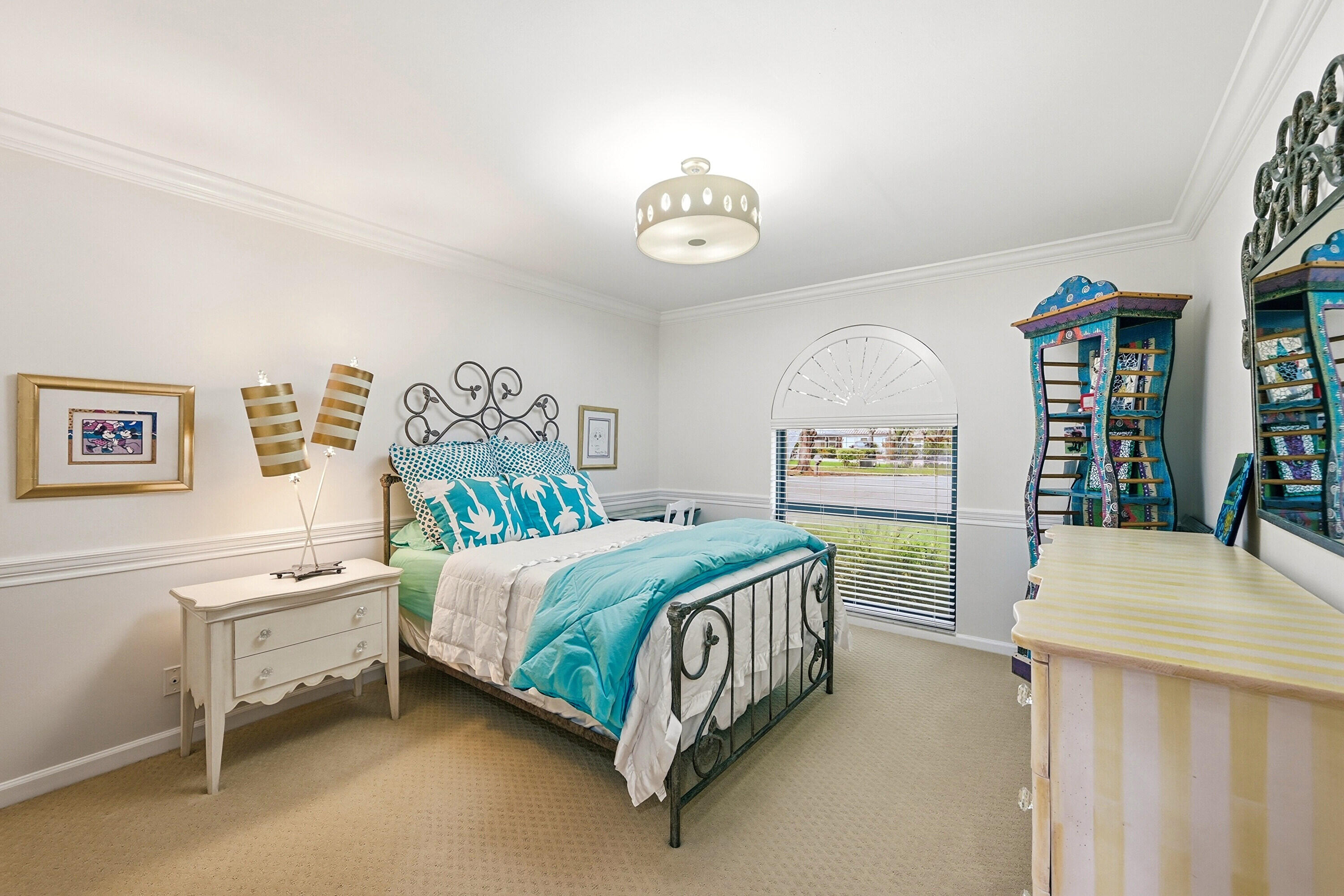 NORTH SPRINGS - Residential