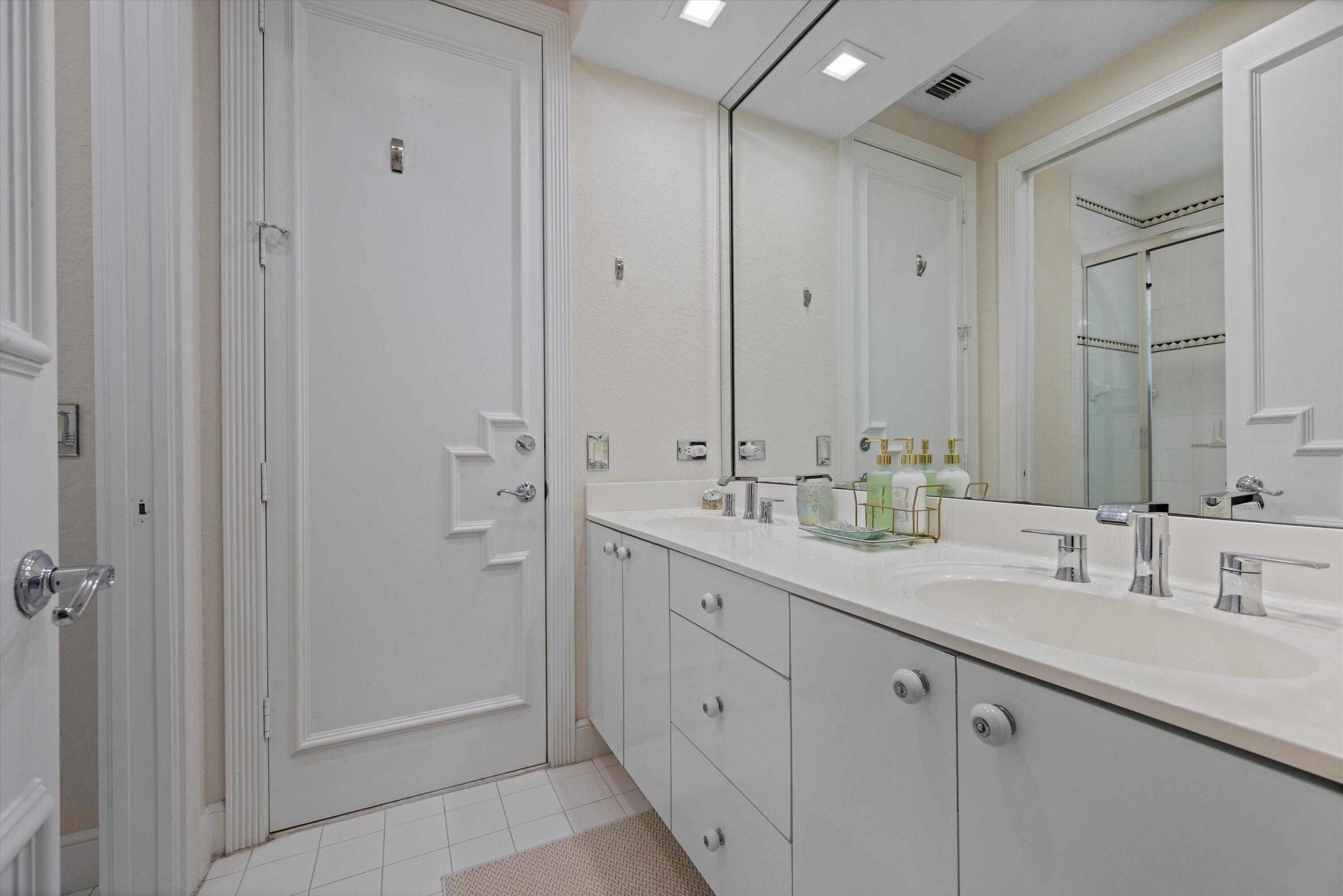 WYCLIFFE TR J - Residential