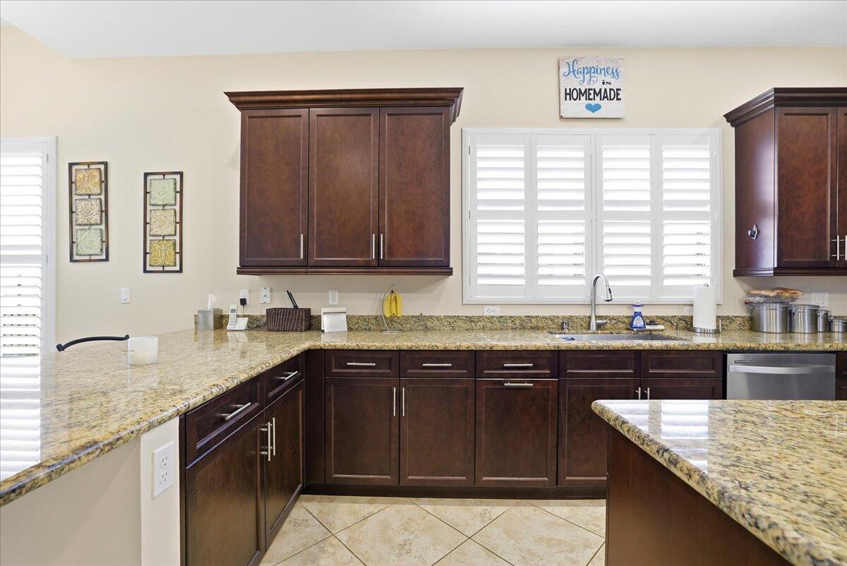 OSPREY OAKS - Residential