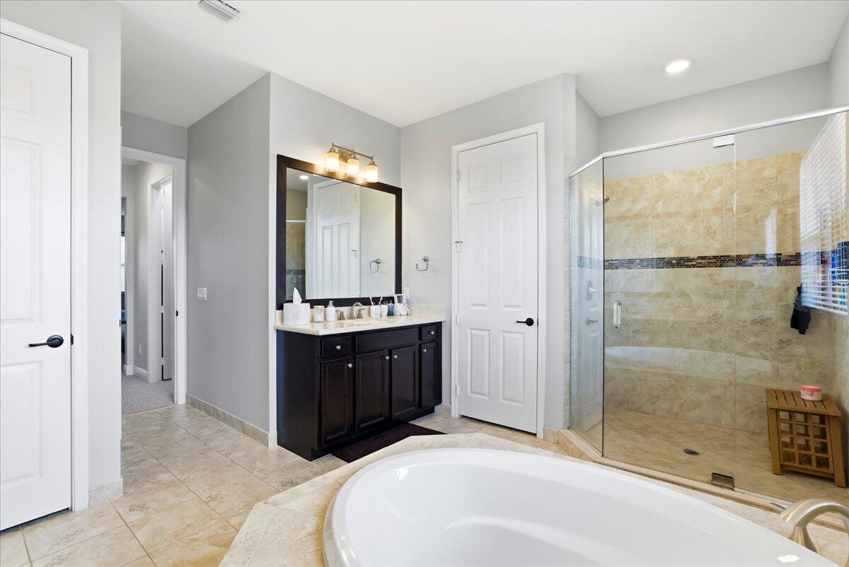 OSPREY OAKS - Residential