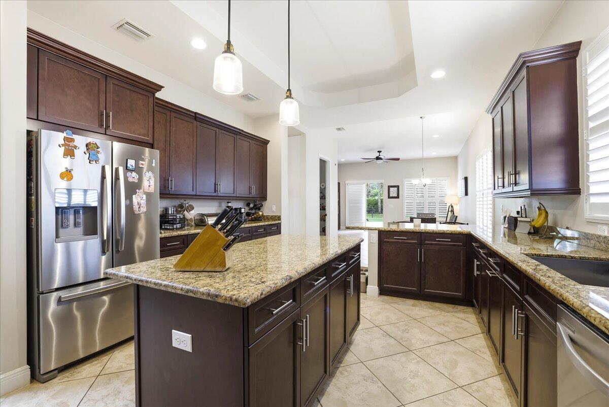 OSPREY OAKS - Residential