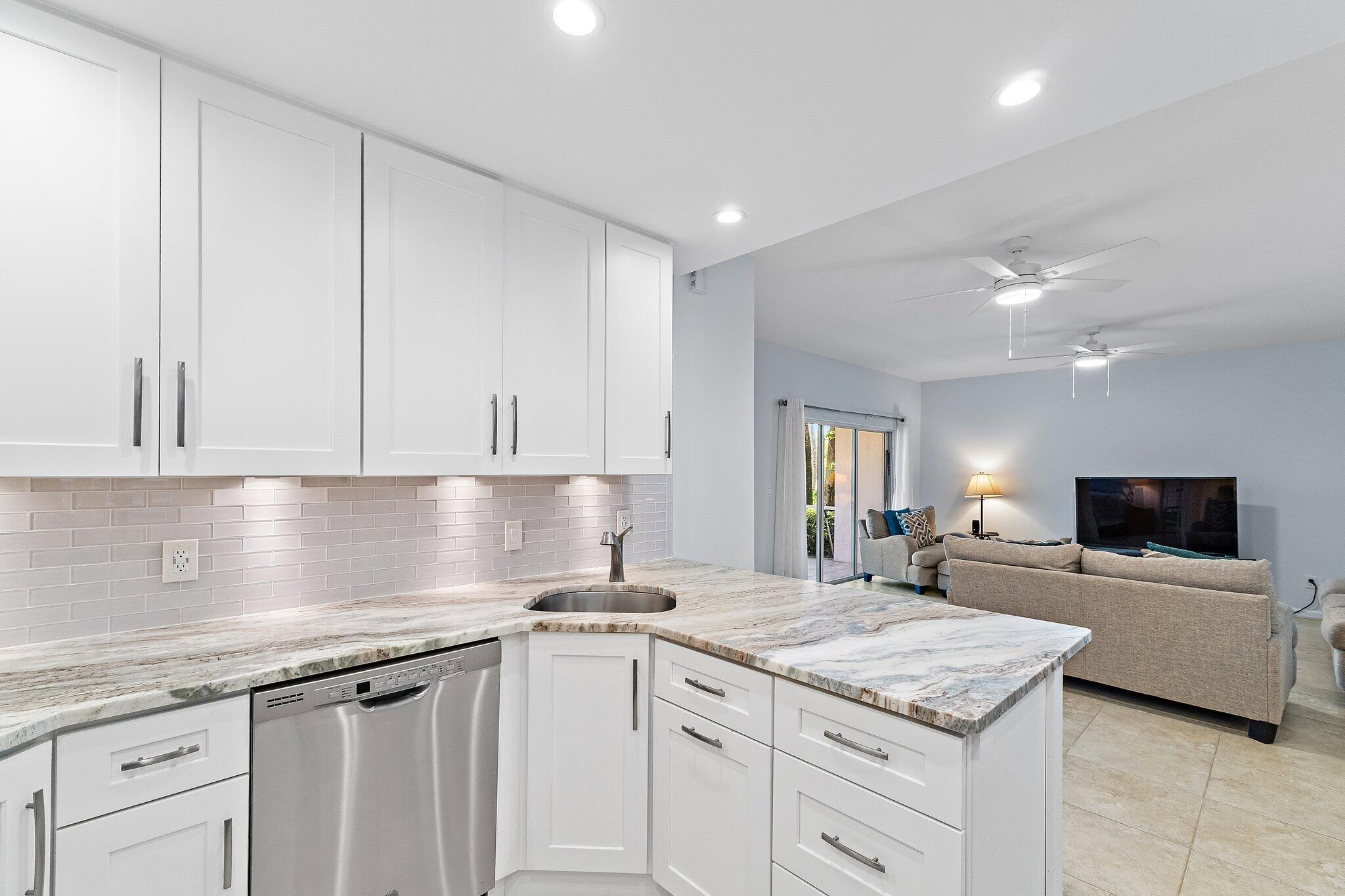 ESTUARY AT JUPITER DUNES CONDO - Residential