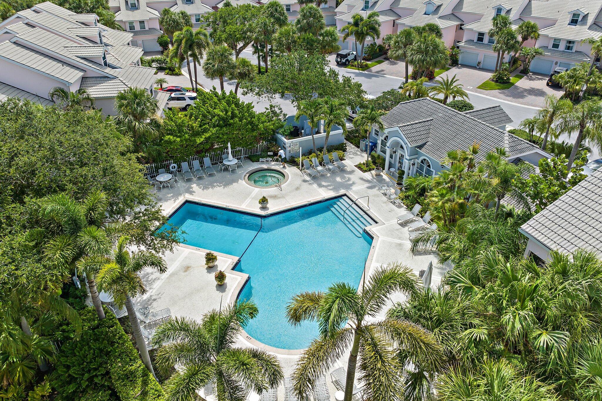 ESTUARY AT JUPITER DUNES CONDO - Residential