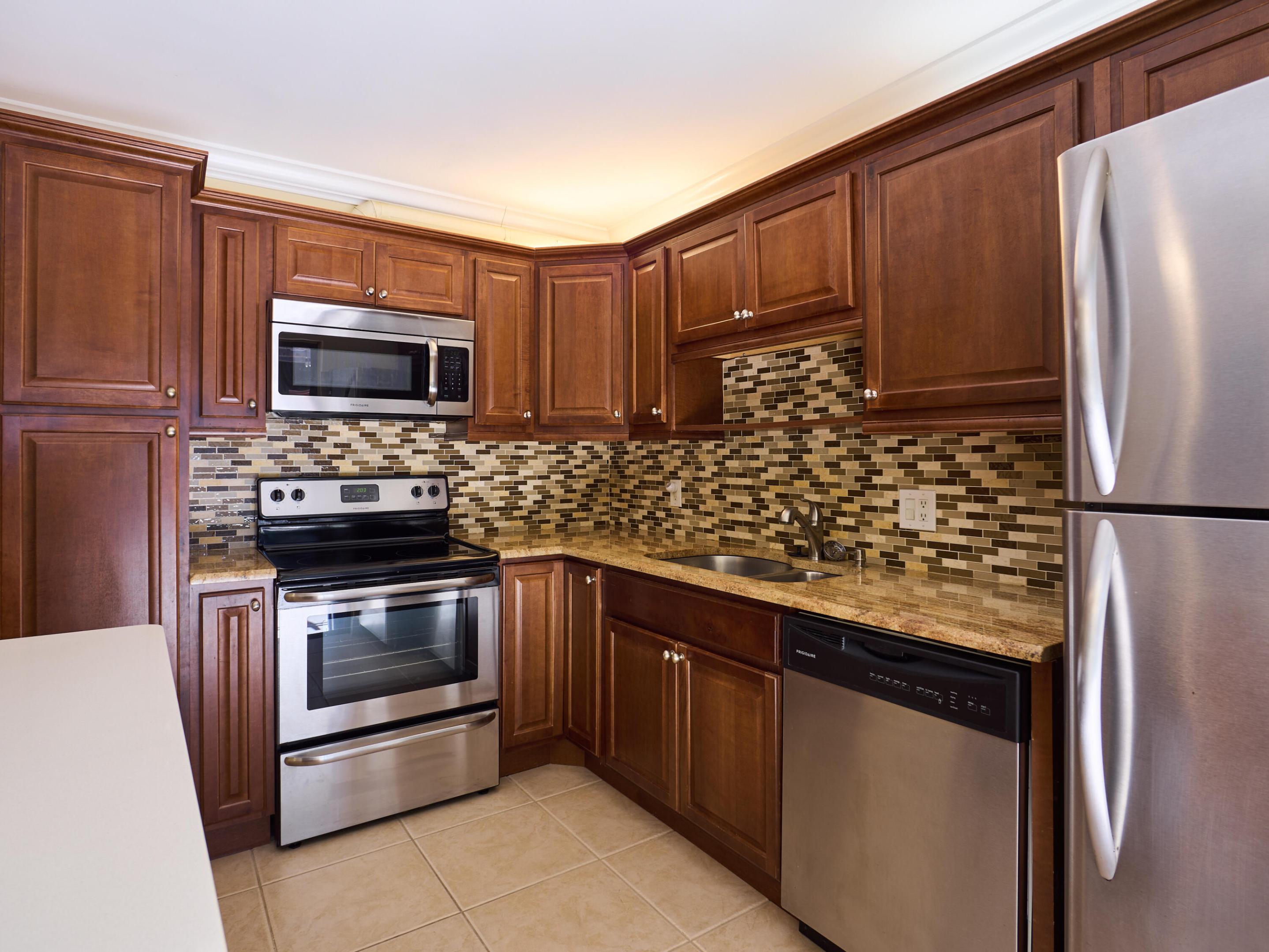 Glenwood at PGA National - Residential Lease