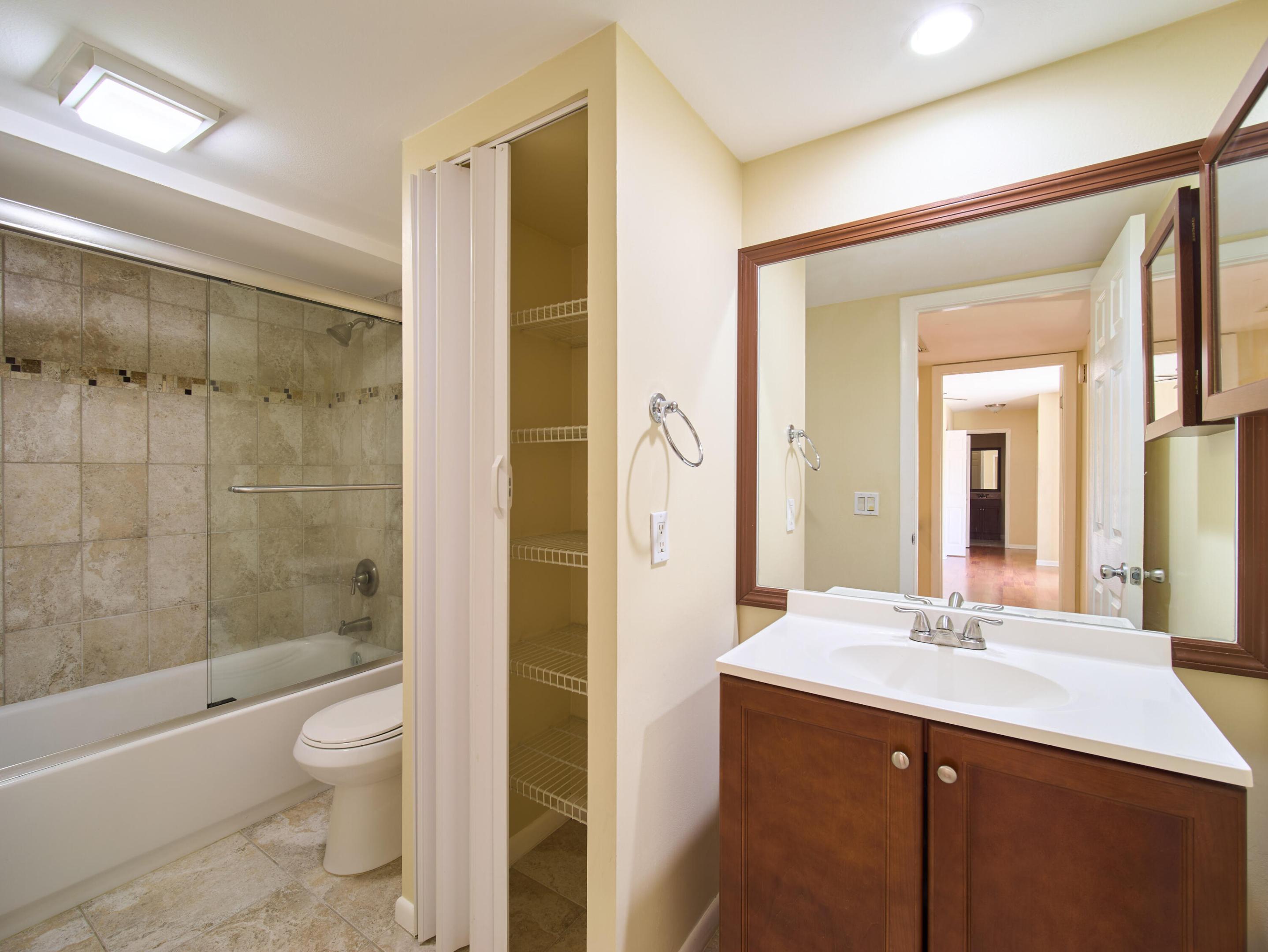 Glenwood at PGA National - Residential Lease